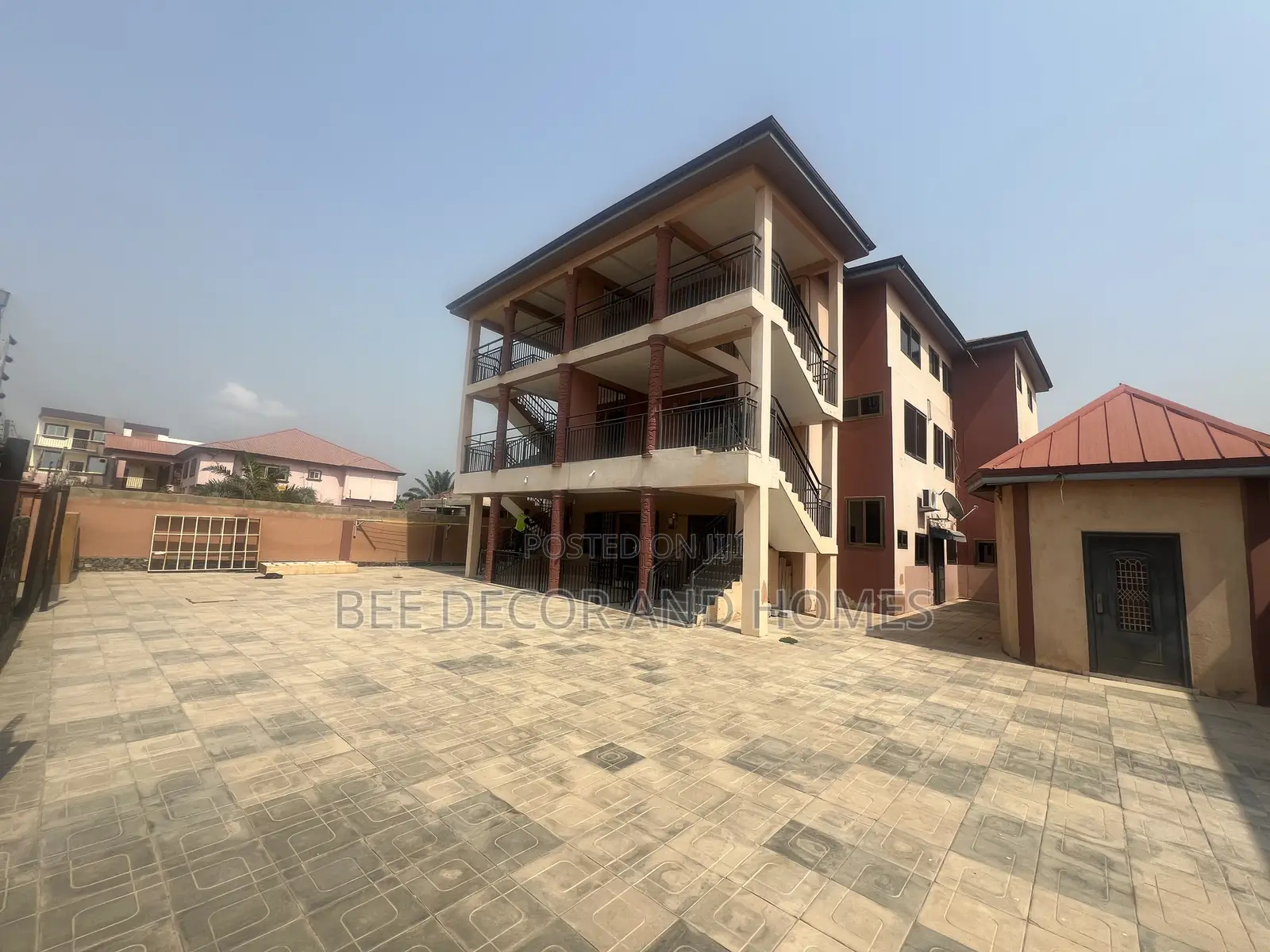 2bdrm Apartment in Bee Decor & Homes, Old Ashomang for rent in Old Ashomang