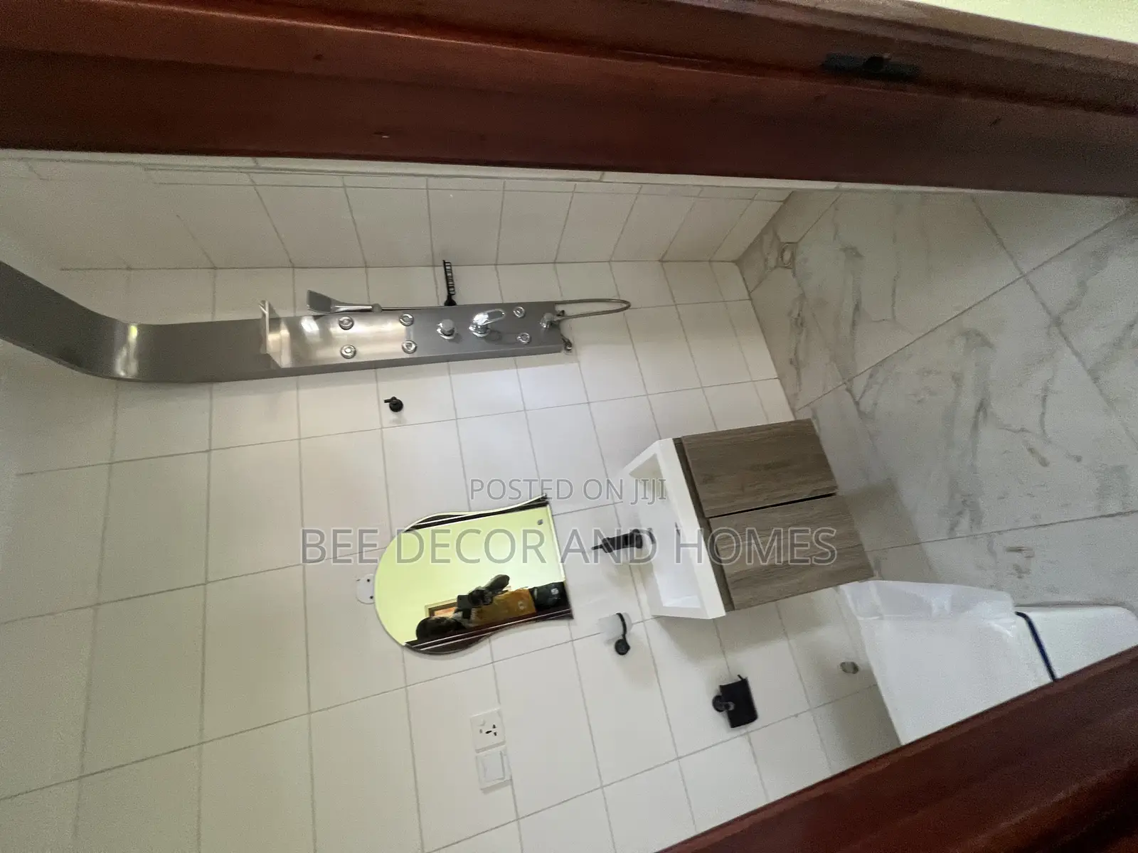 3bdrm Apartment in Bee Decor & Homes, Old Ashomang for rent in Old Ashomang