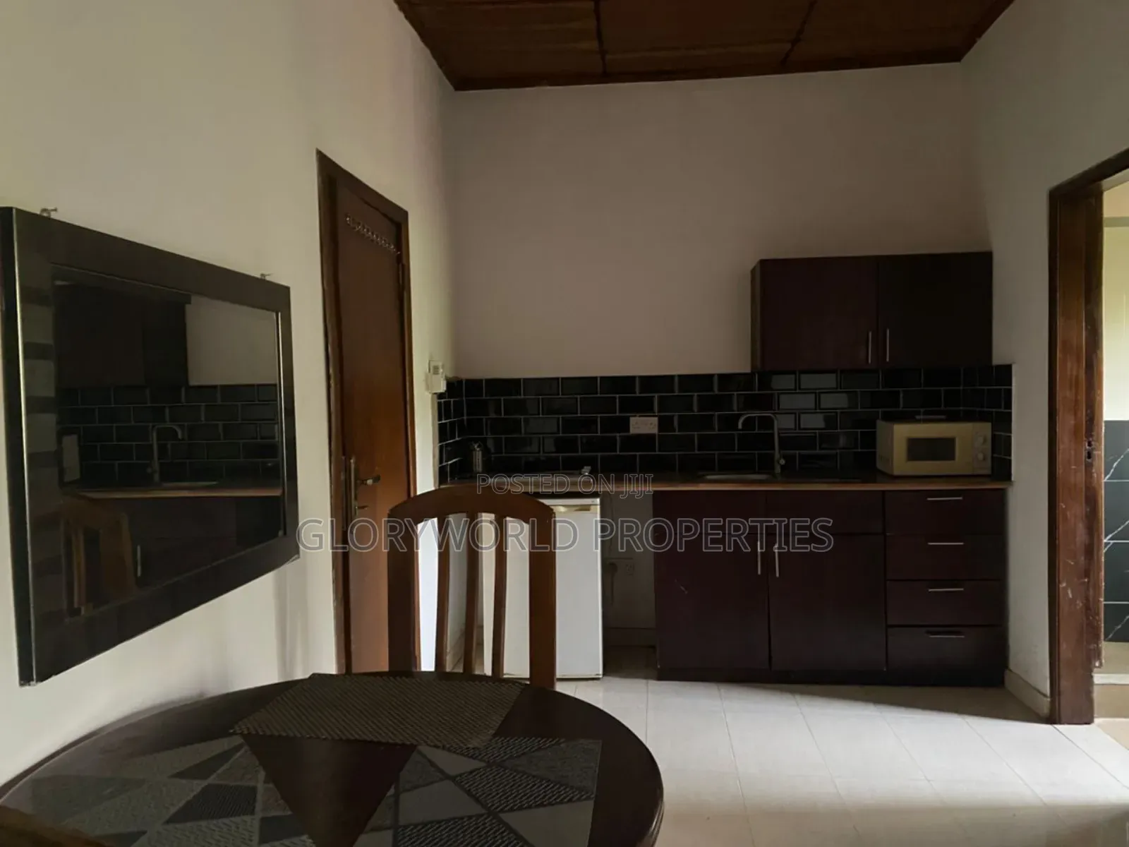 Spacious , Furnished Room at Spintex. (Ghc 550 a Day) in Spintex