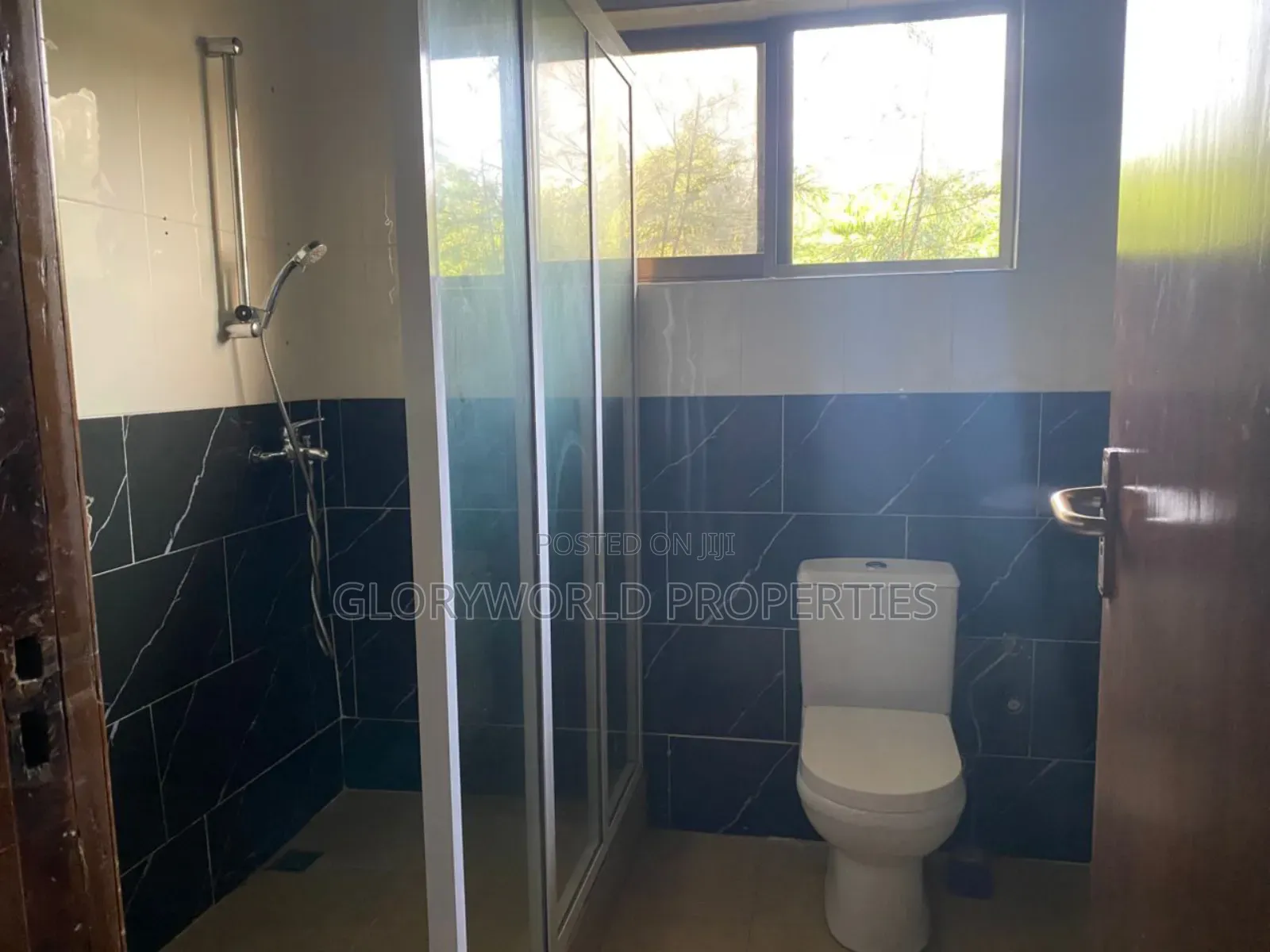 Spacious , Furnished Room at Spintex. (Ghc 550 a Day) in Spintex