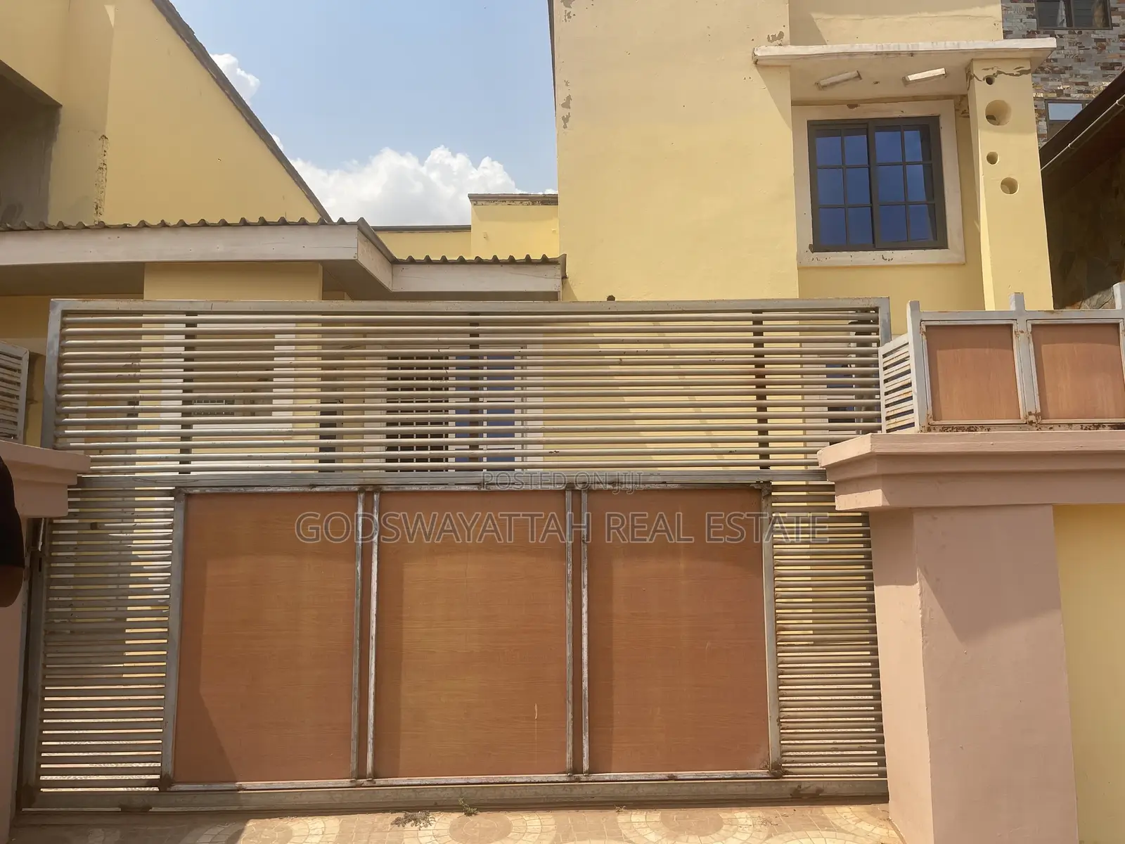 2bdrm House in East Legon, Adjiriganor for rent in Adjiriganor