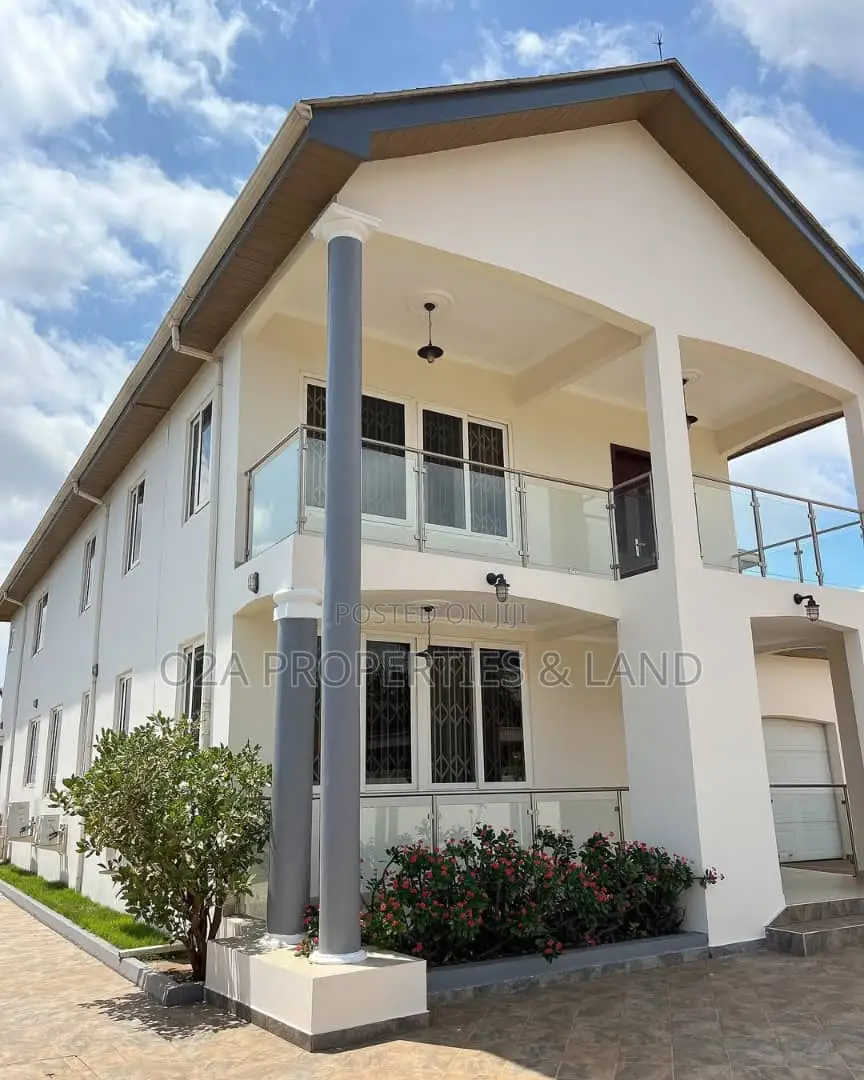 Furnished 5bdrm House in Community 25, Tema, Sakumono for sale in Sakumono