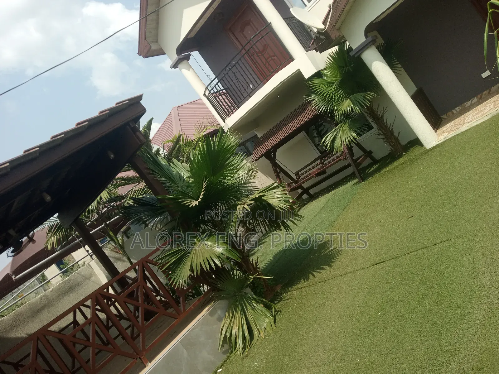 3bdrm Duplex in Teiman, Oyarifa for rent in Oyarifa
