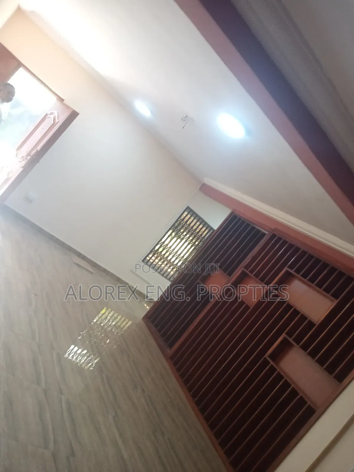 3bdrm Duplex in Teiman, Oyarifa for rent in Oyarifa