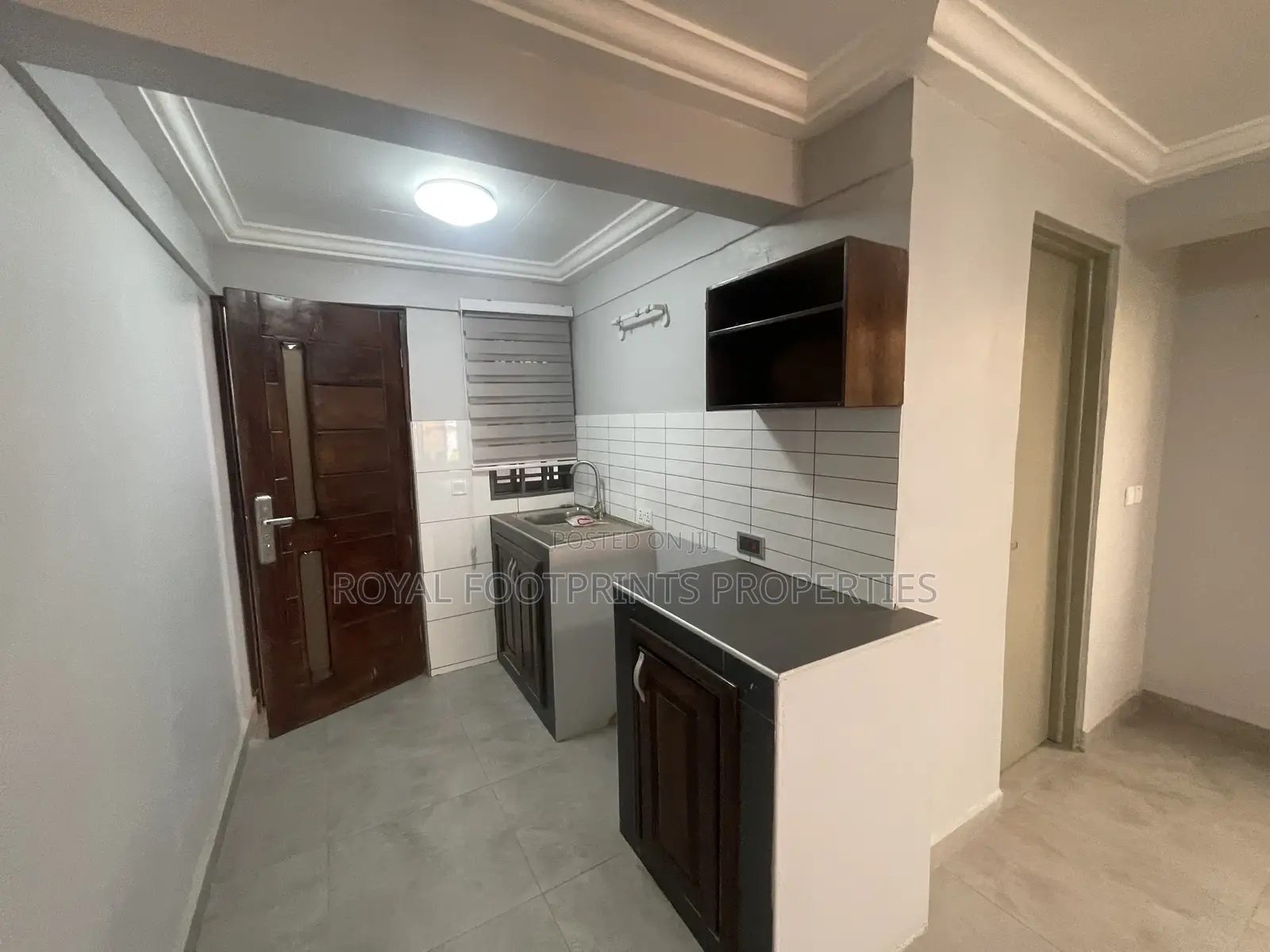 1bdrm Apartment in Royal Footprints, Lake Side Estate for rent in Lake Side Estate
