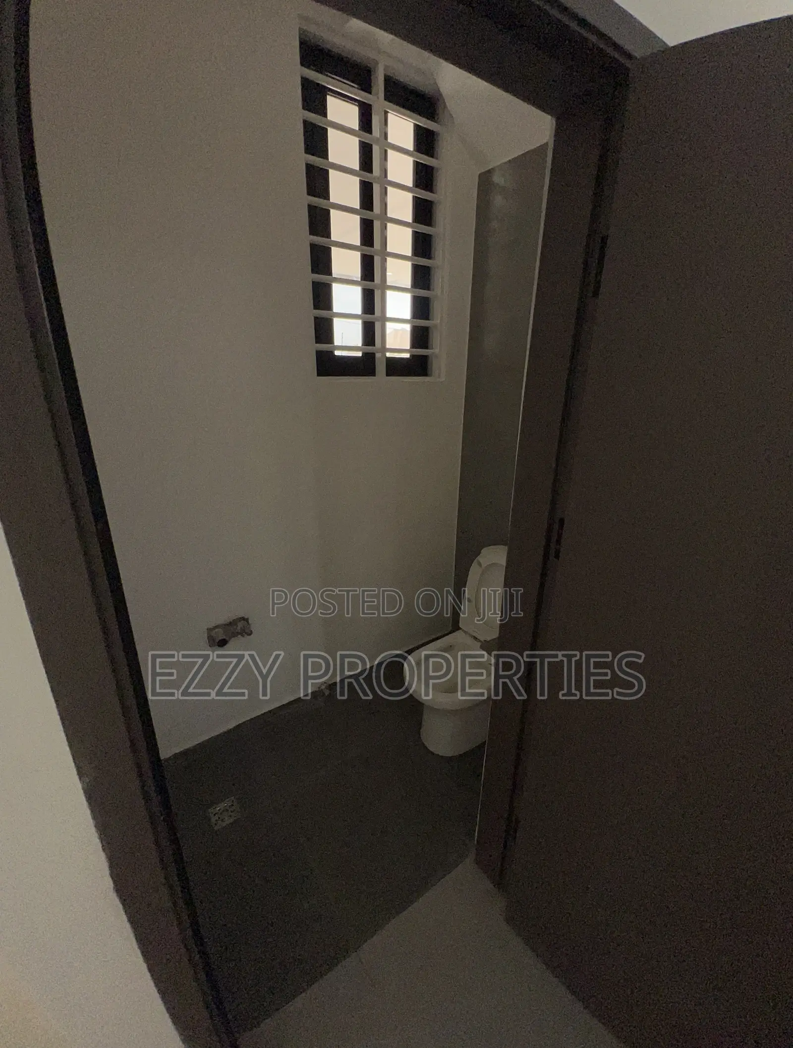 3bdrm Duplex in Adringanor Ability, East Legon for rent in East Legon