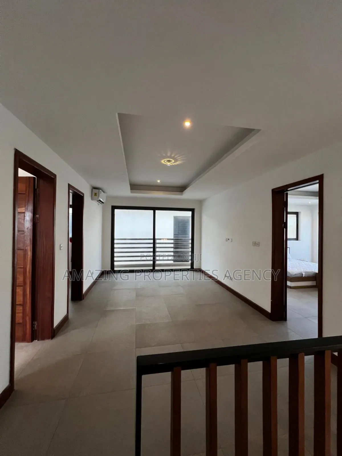 4bdrm Townhouse/Terrace in Abelemkpe for sale in Abelemkpe