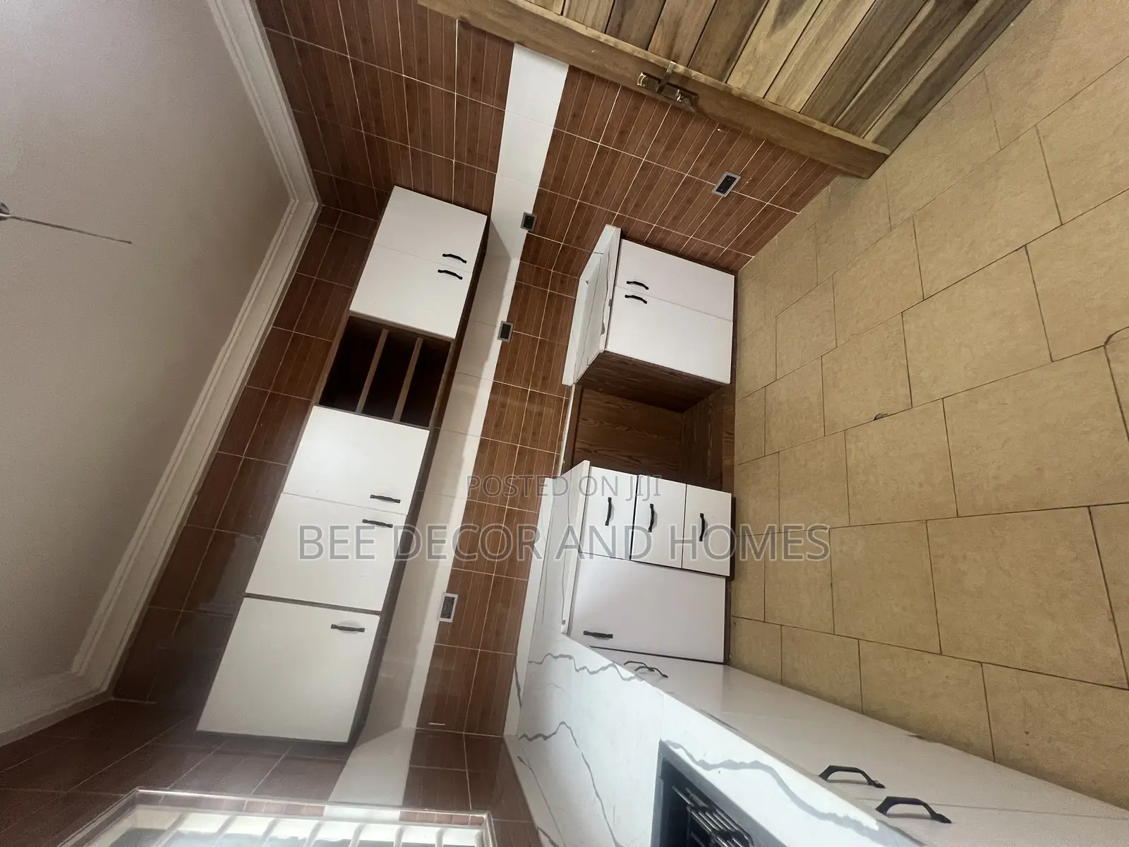 2bdrm Apartment in Bee Decor & Homes, Old Ashomang for rent in Old Ashomang
