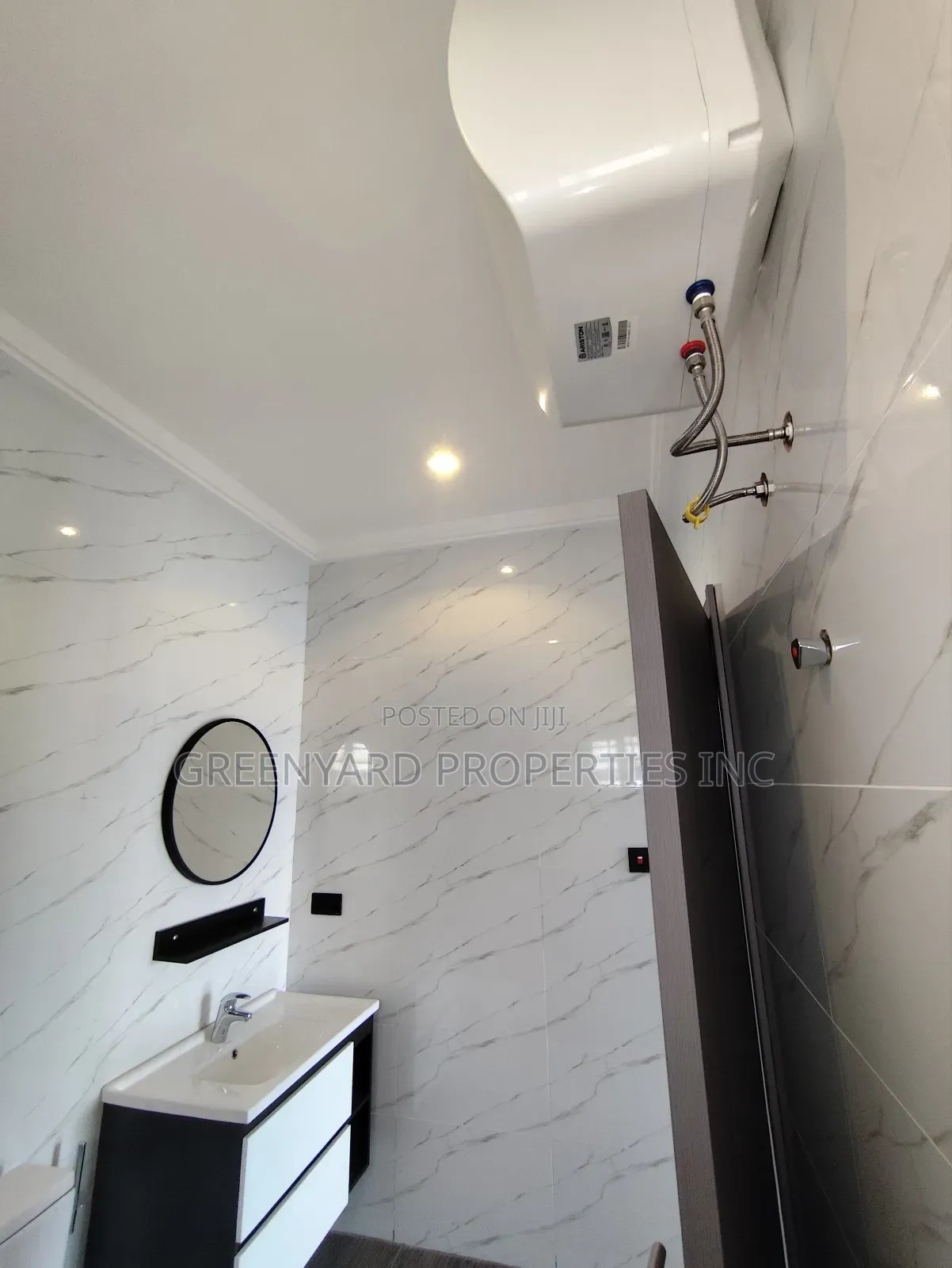 4bdrm Duplex in Ogbojo, East Legon for sale in East Legon