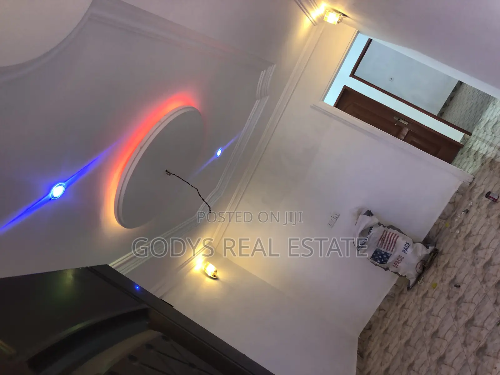 2bdrm Apartment in New Market, Kasoa for rent in Kasoa