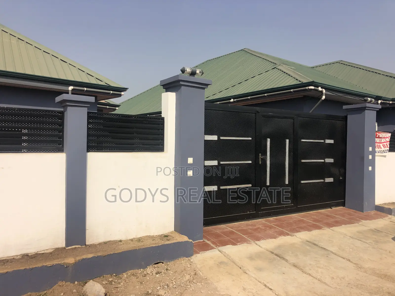 2bdrm Apartment in New Market, Kasoa for rent in Kasoa