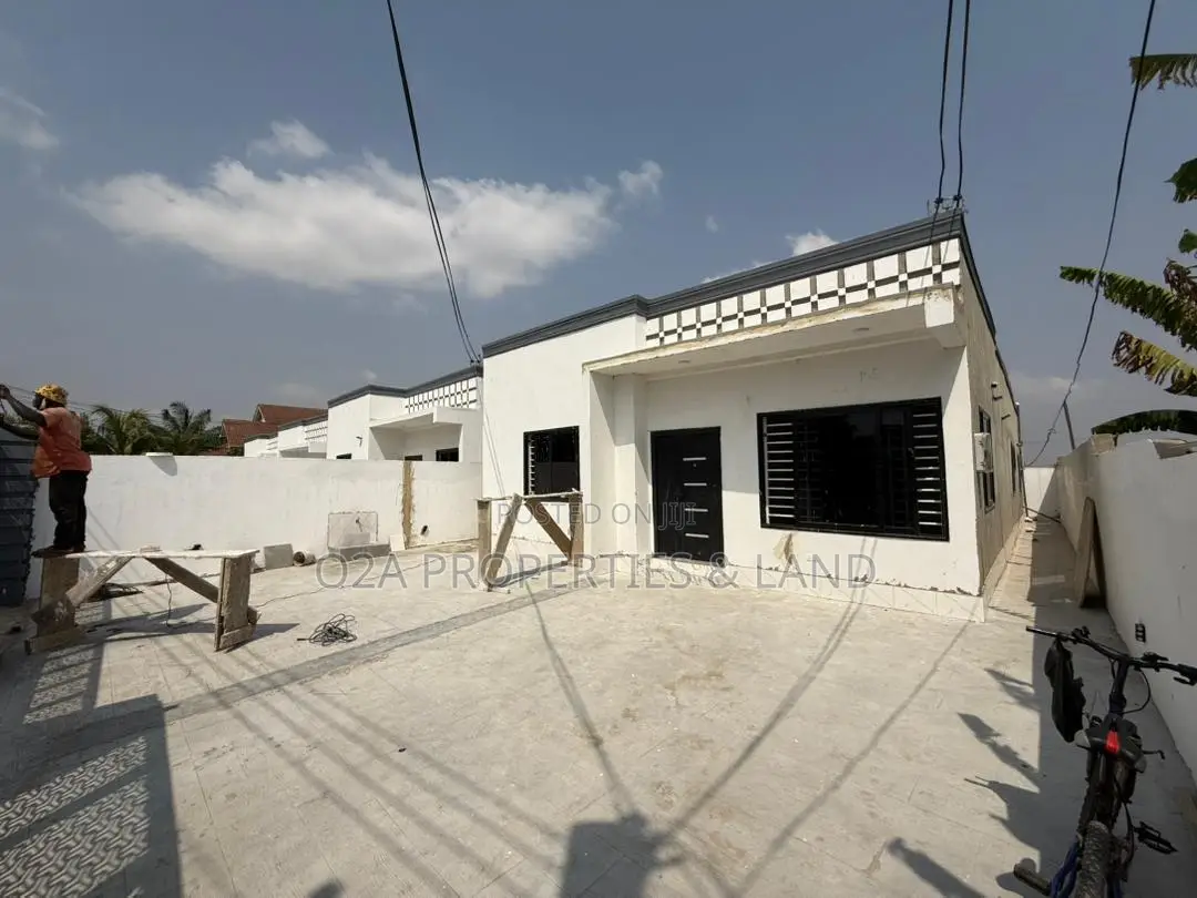 3bdrm House in Spintex, Baatsona Total for sale in Baatsona Total