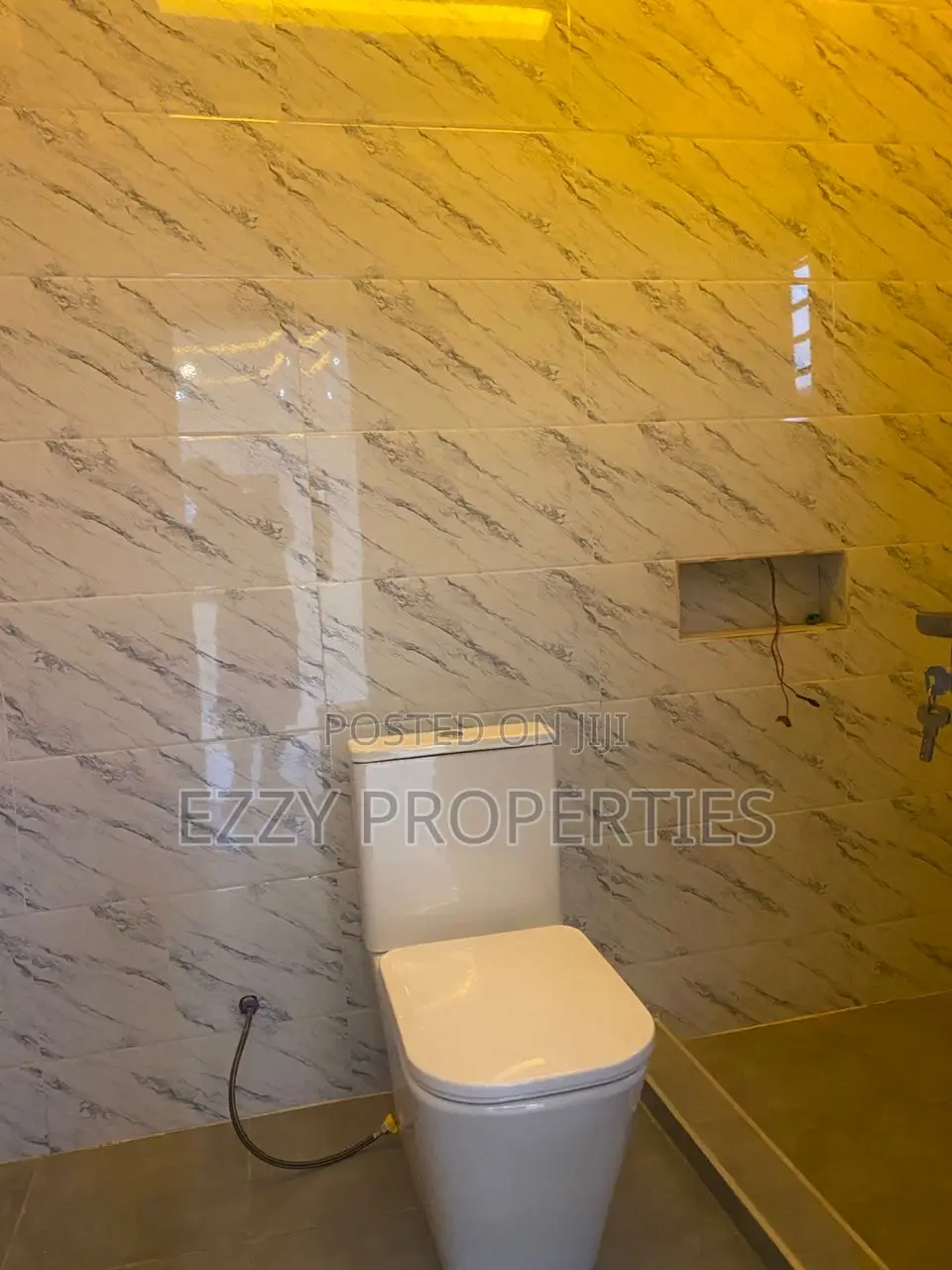 3bdrm House in Lakeside Community 3, Ashaley Botwe for sale in Ashaley Botwe