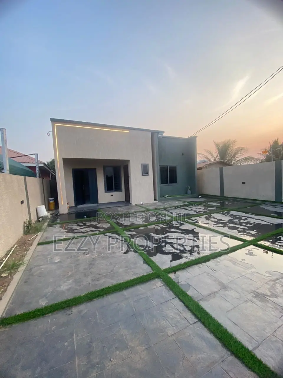 3bdrm House in Lakeside Community 3, Ashaley Botwe for sale in Ashaley Botwe