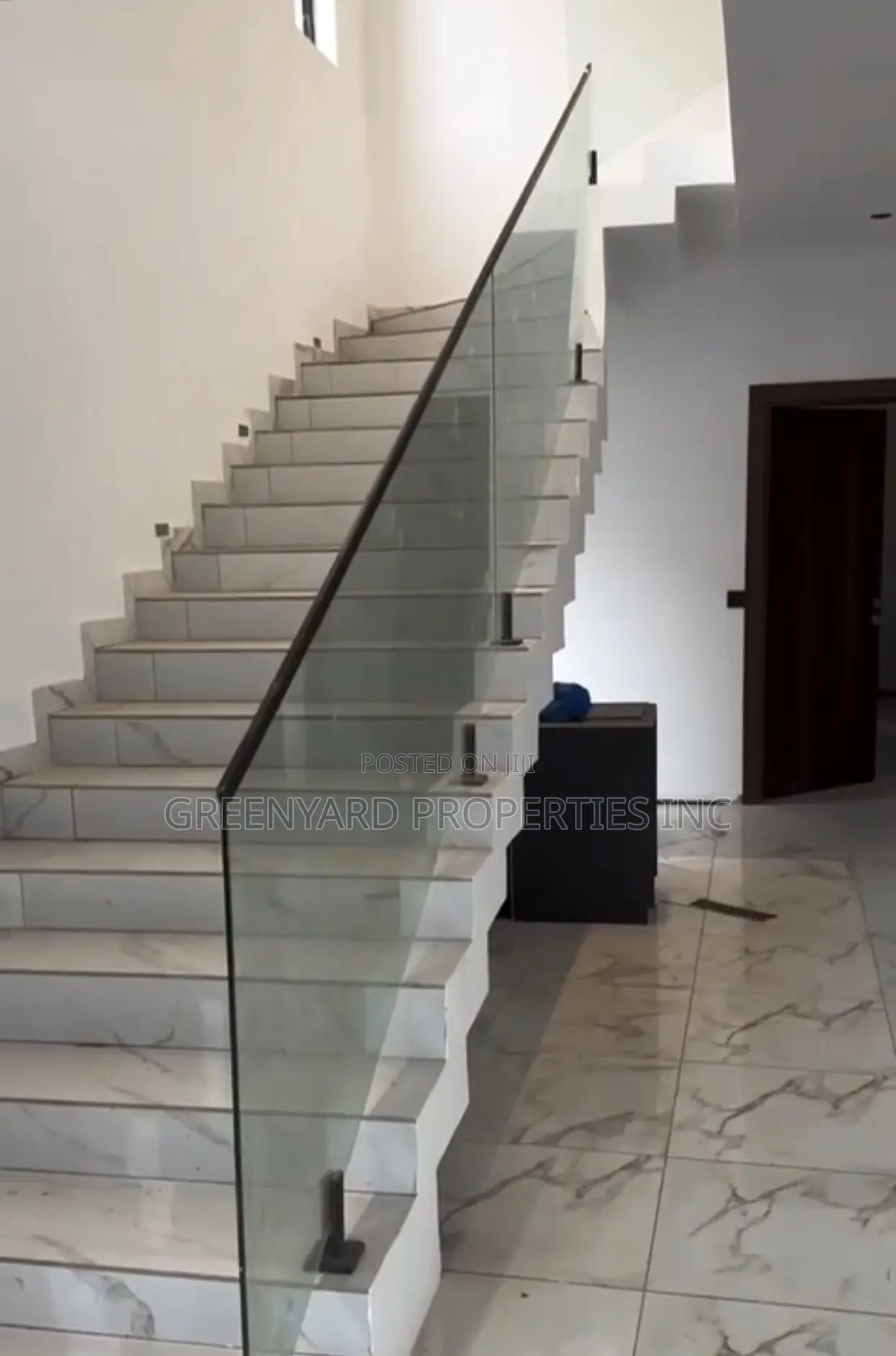 3bdrm Duplex in School Junction, Ashaley Botwe for rent in Ashaley Botwe