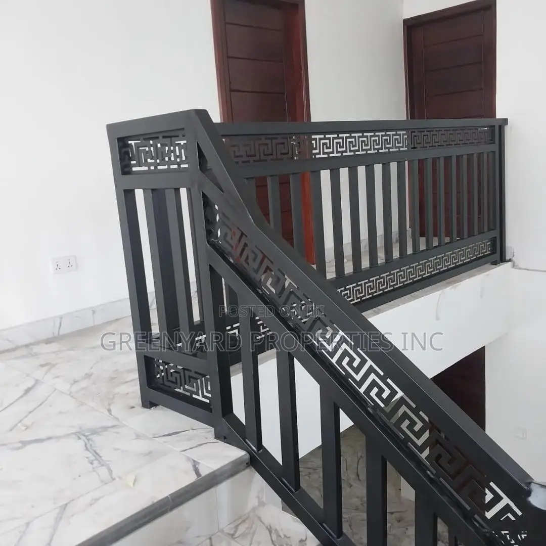 4bdrm Duplex in Ashongman, Ashomang Estate for sale in Ashomang Estate