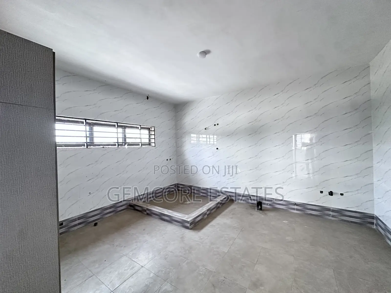 5bdrm House in West Trasacco, Ashaley Botwe for sale in Ashaley Botwe