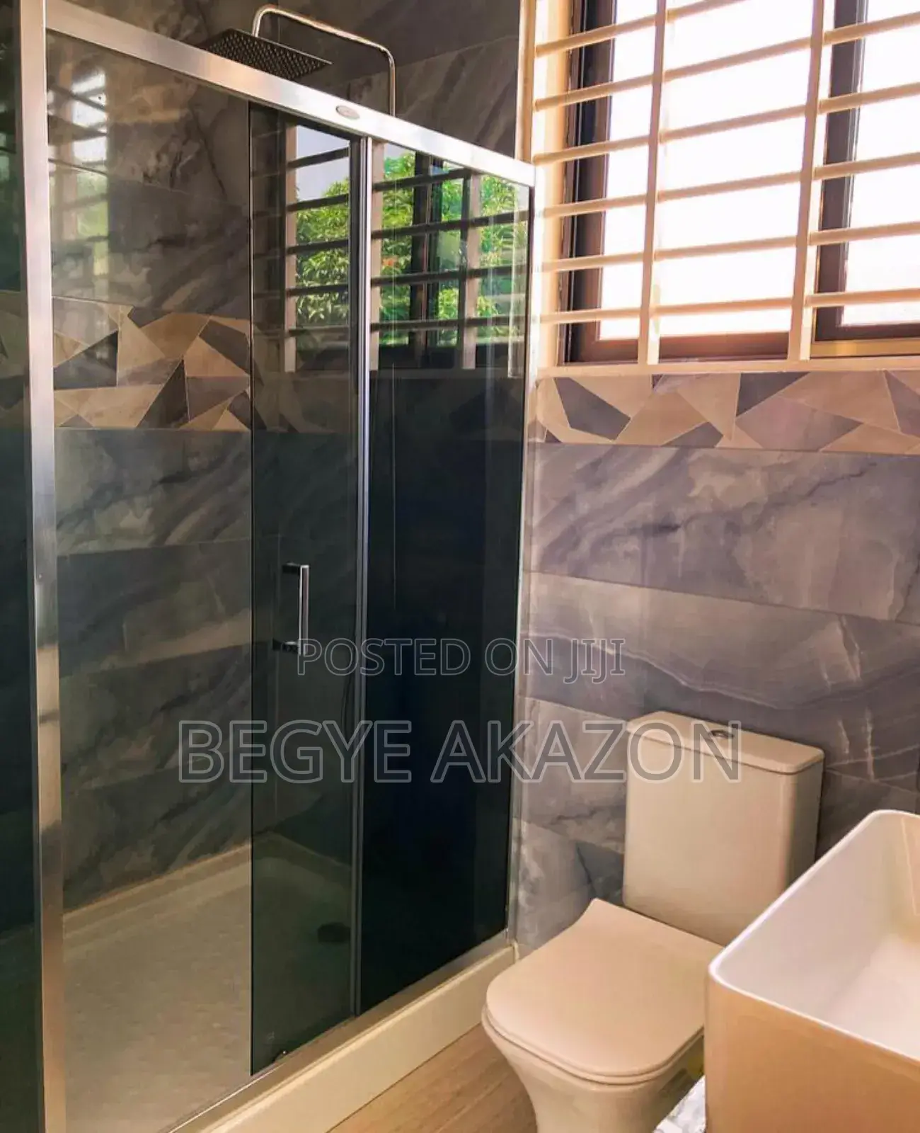 4bdrm House in East Legon Mempeasem for sale in East Legon
