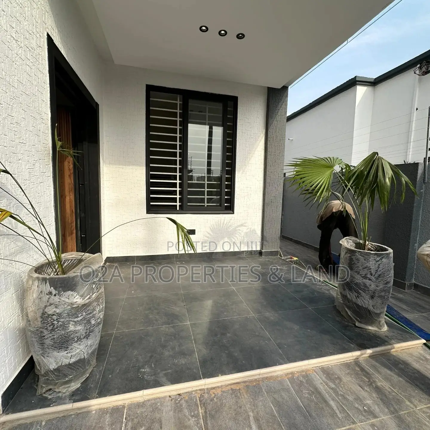4bdrm House in Lakeside Estate for sale in Lake Side Estate