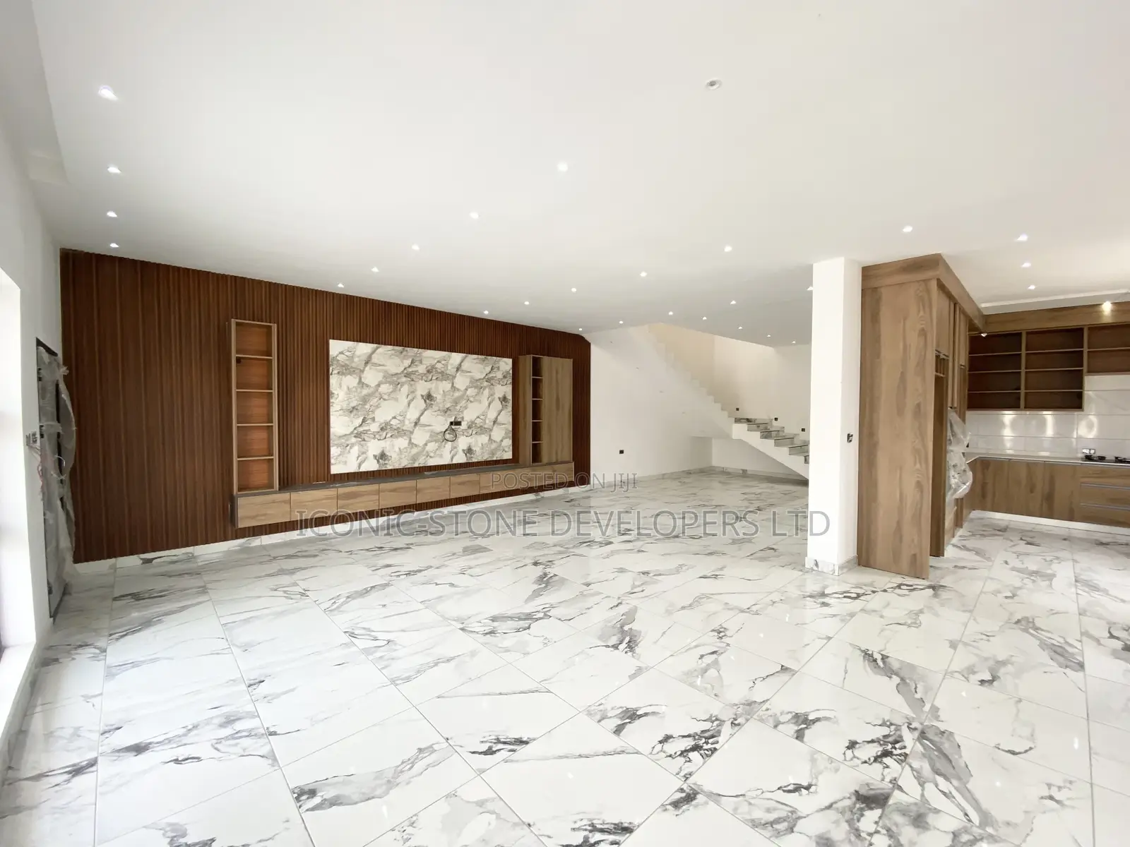 4bdrm House in East Legon for sale in East Legon