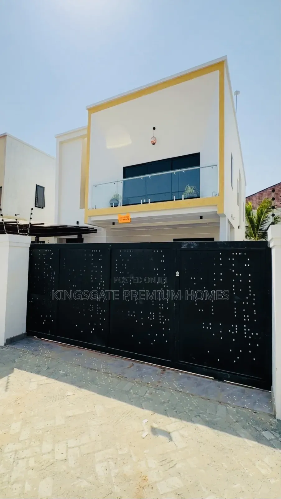 3bdrm House in Gated Community, Spintex for sale in Spintex