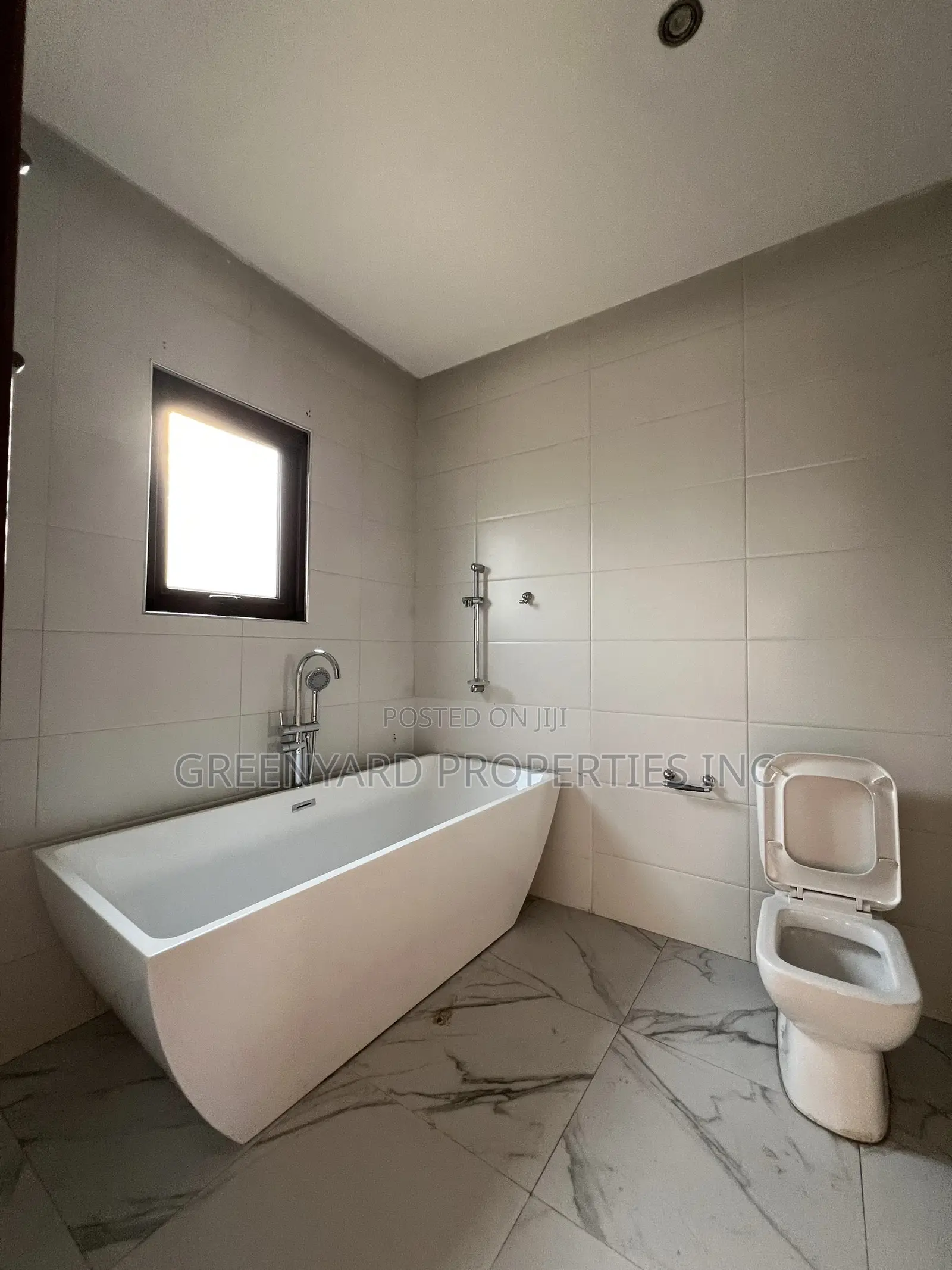 4bdrm Duplex in Lagos Avenue, East Legon for rent in East Legon