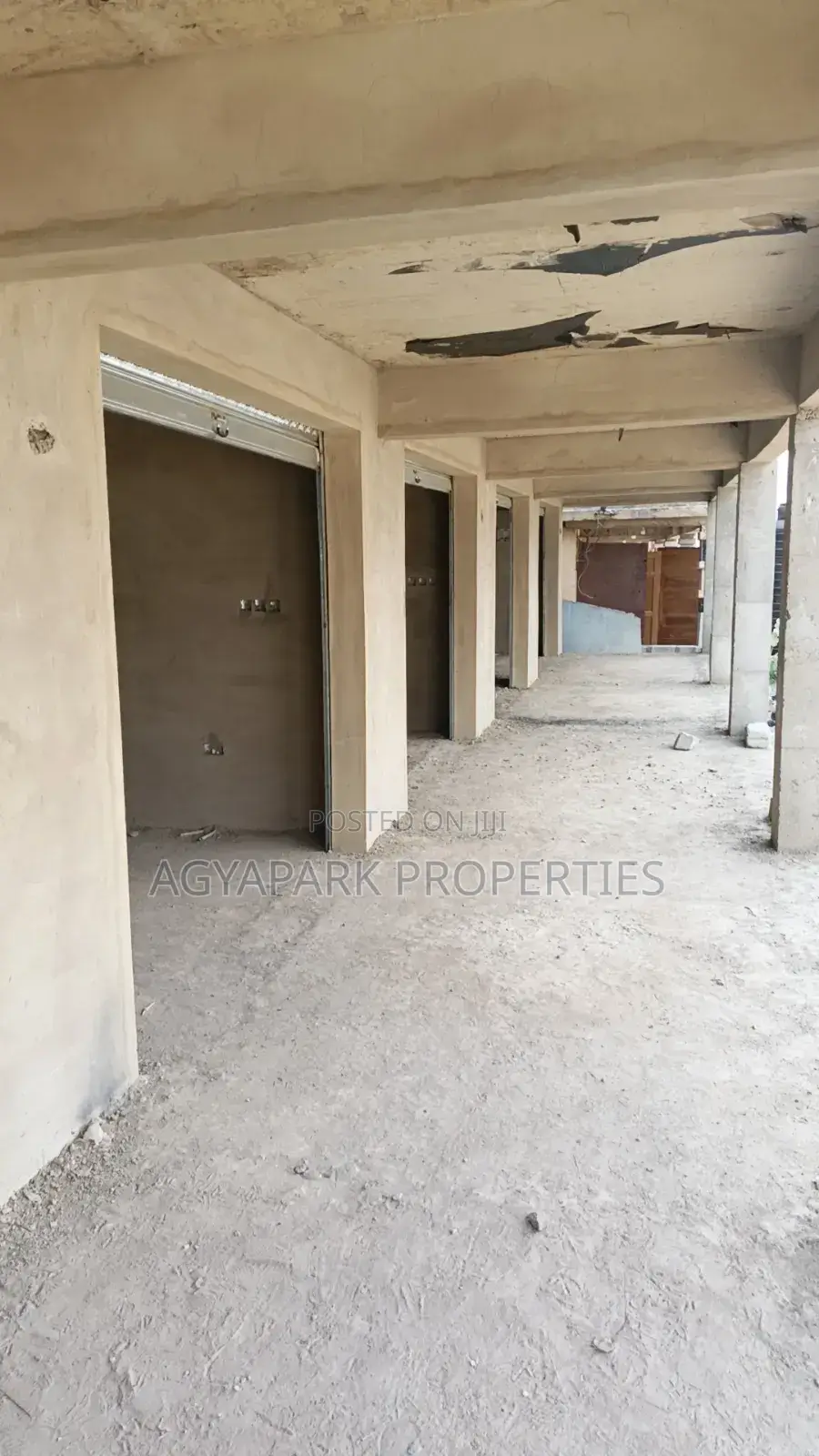 Shop for Rent in Amasaman