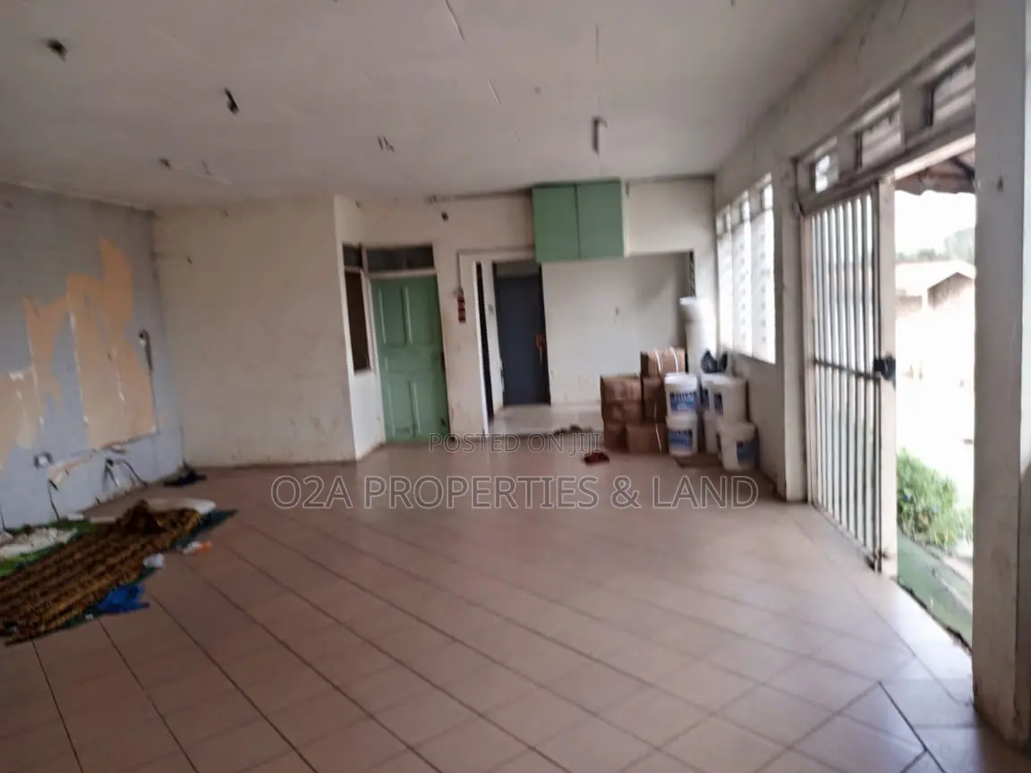 3bdrm House in Dzorwulu for sale in Dzorwulu