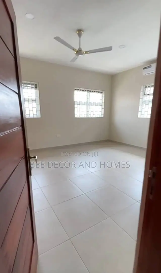 3bdrm House in Bee Decor & Homes, Adenta for sale in Adenta