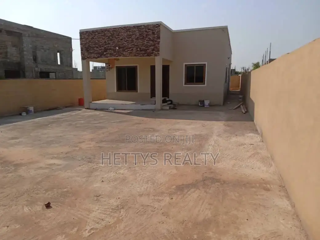 2bdrm House in Adenta for sale in Adenta