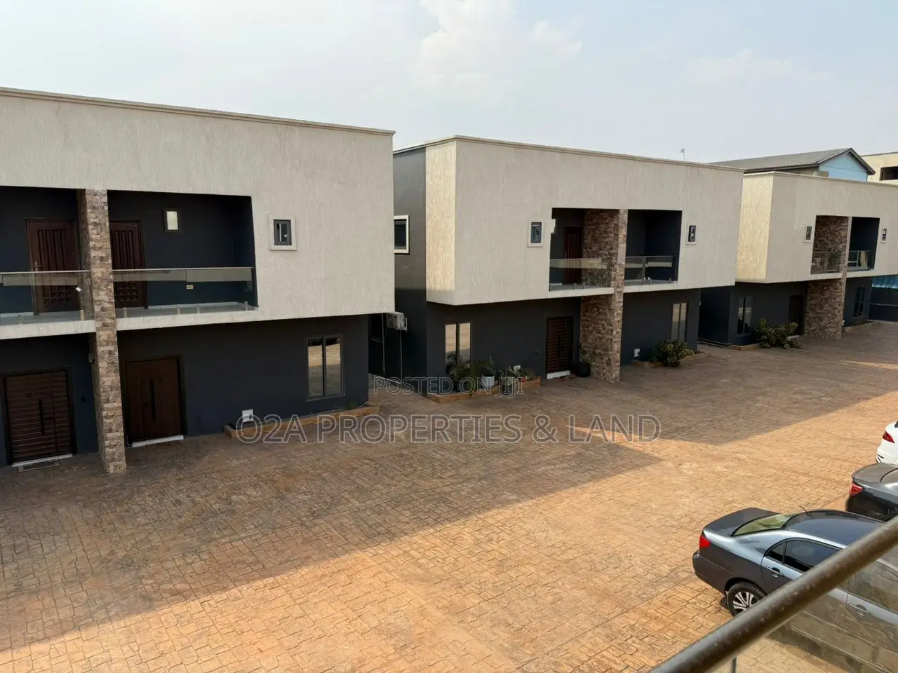 2bdrm House in East Legon Mempeasem, Boundary Road Area for sale in Boundary Road Area