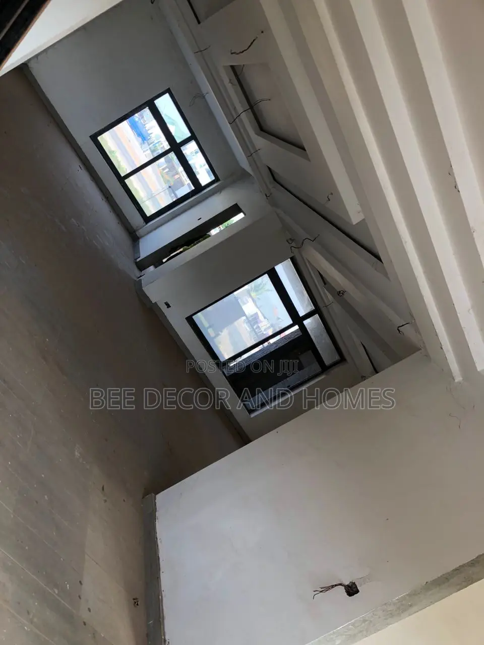 Major Road Side Office Space to Let in Oyarifa