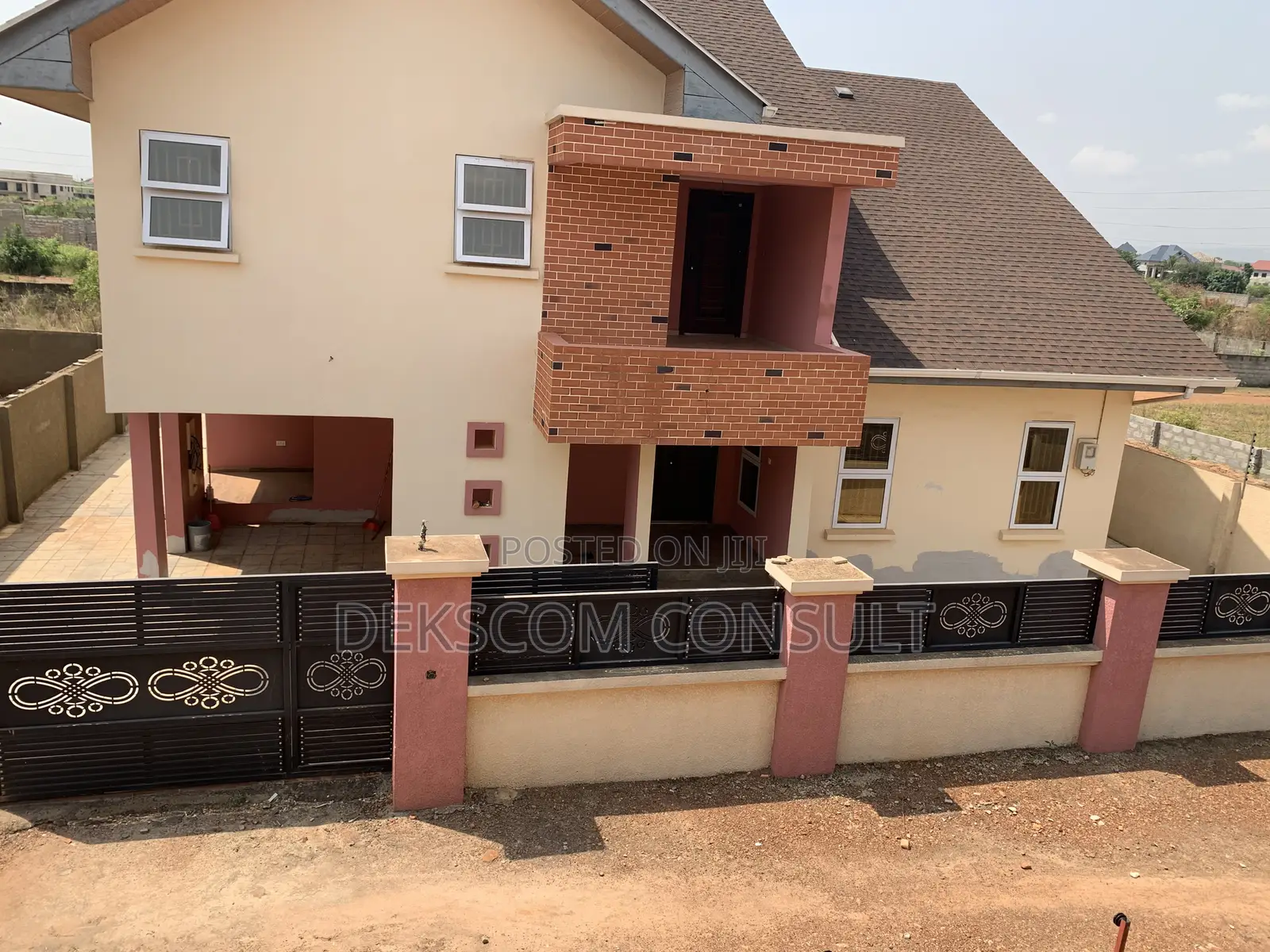 4bdrm House in Oyibi for sale in Oyibi