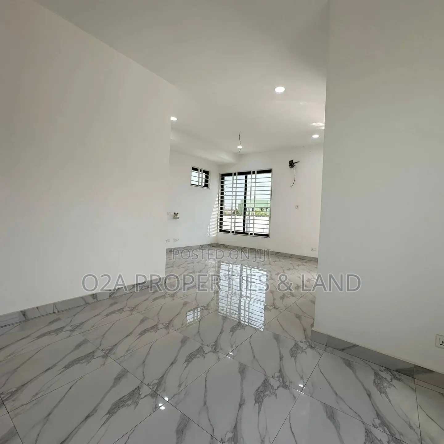 3bdrm House in Lakeside Estate for sale in Lake Side Estate