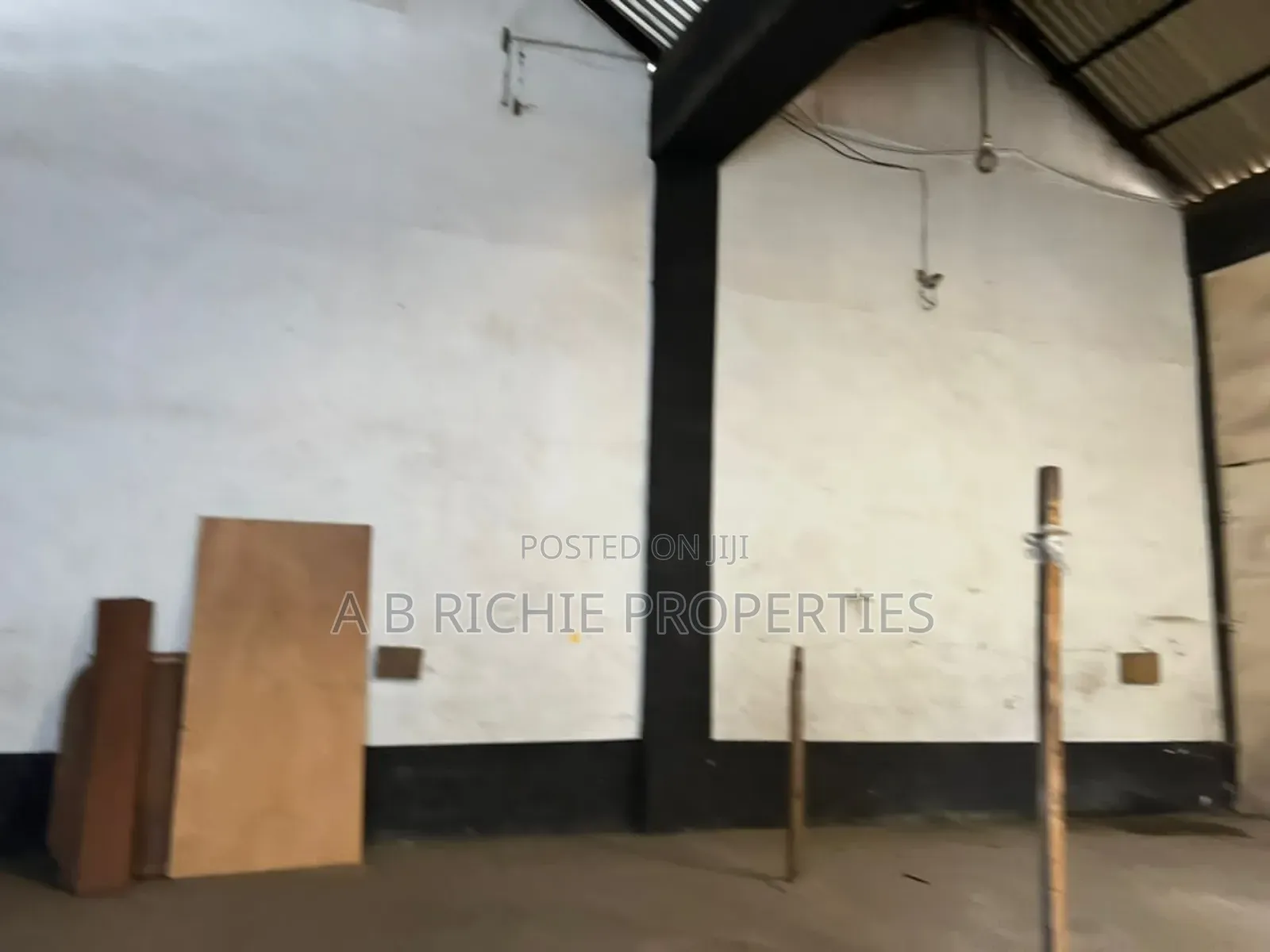 750sqm Warehouse for Rent at Achimota in Achimota