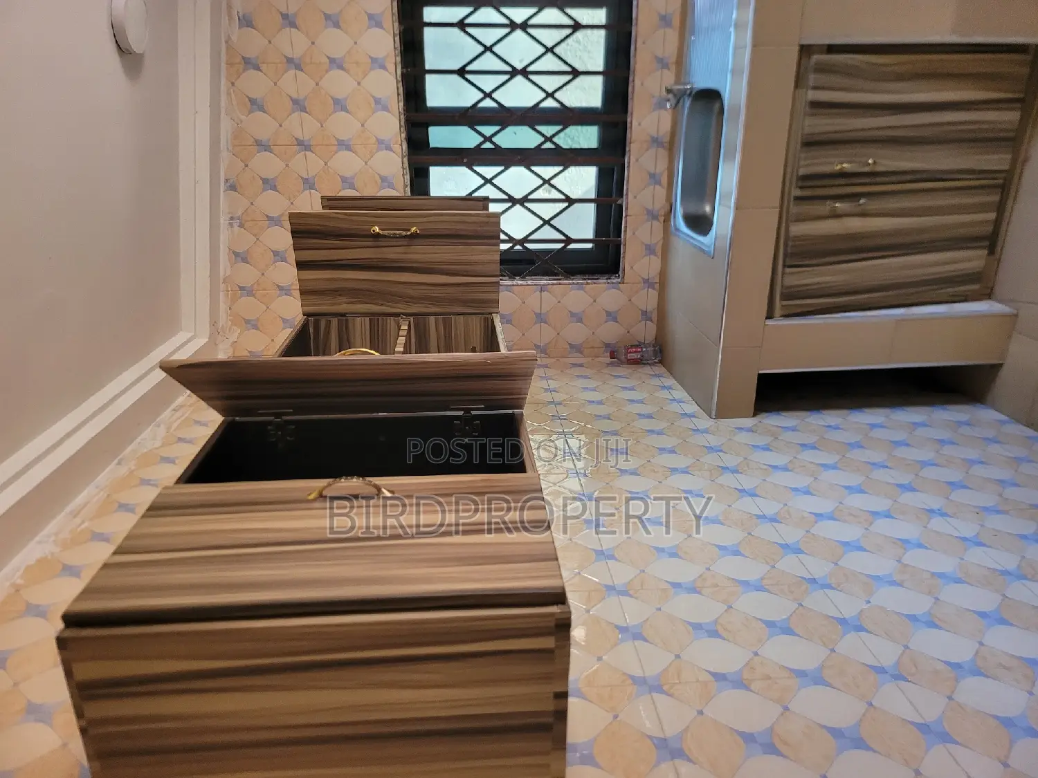2bdrm Apartment in Birdgroup, East Legon for rent in East Legon