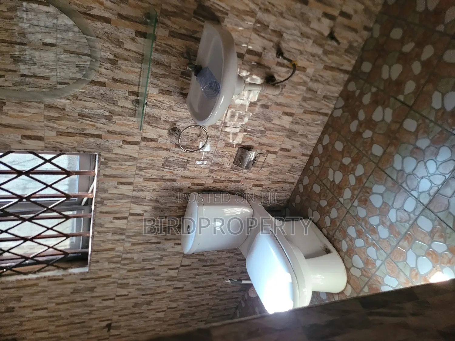 2bdrm Apartment in Birdgroup, East Legon for rent in East Legon