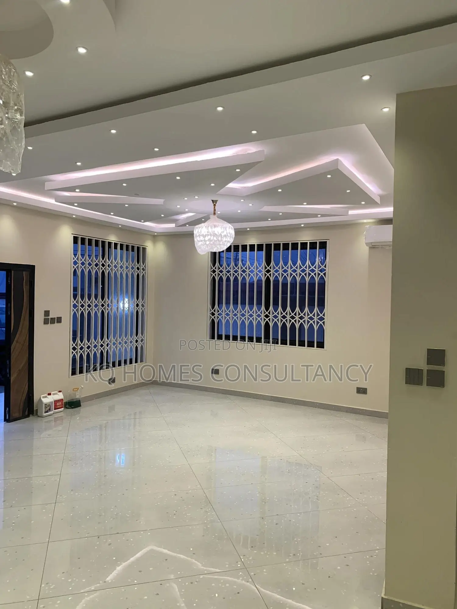 5bdrm House in East Legon for sale in East Legon