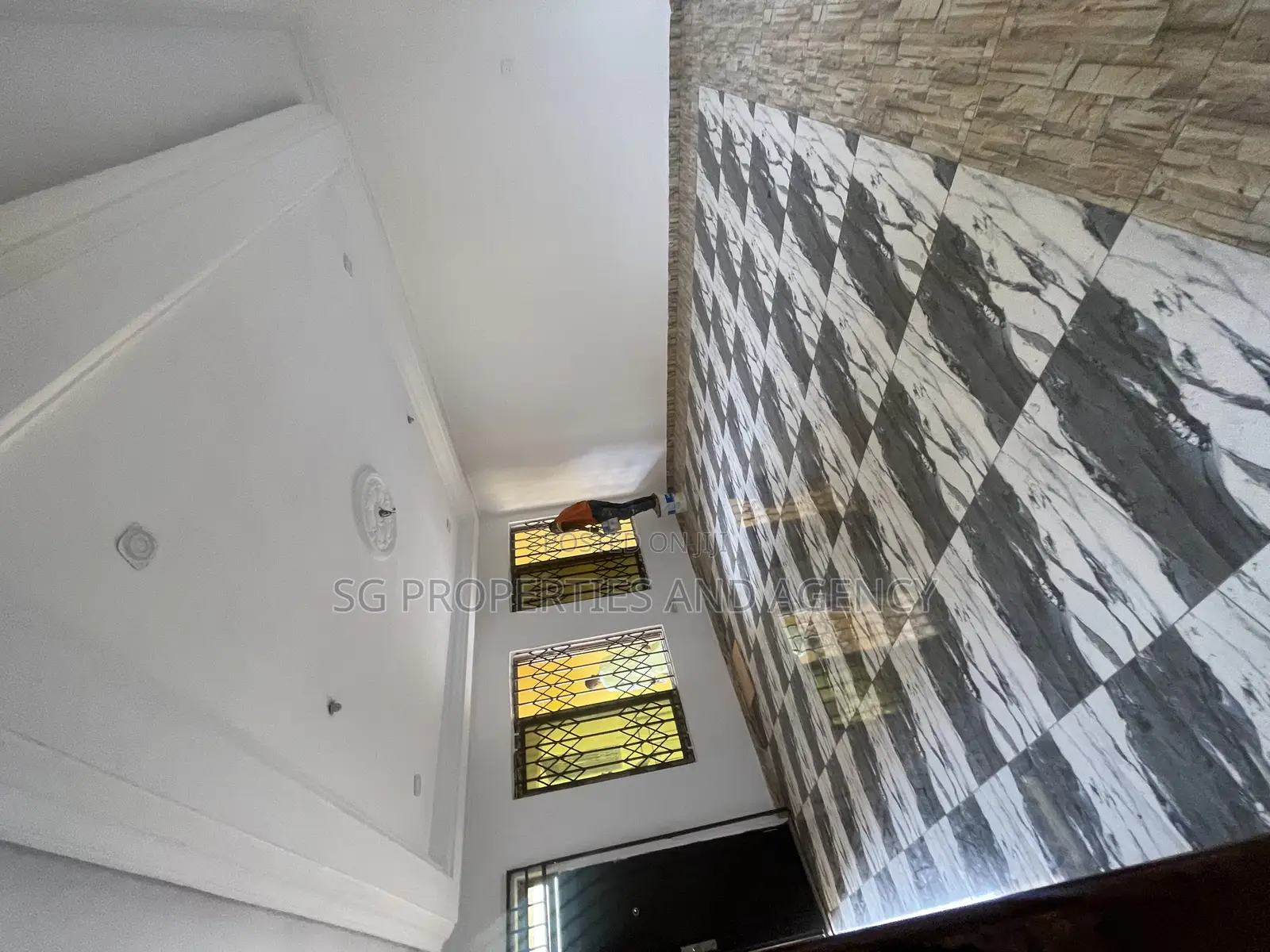 3bdrm Apartment in Lashibi, Spintex for rent in Spintex