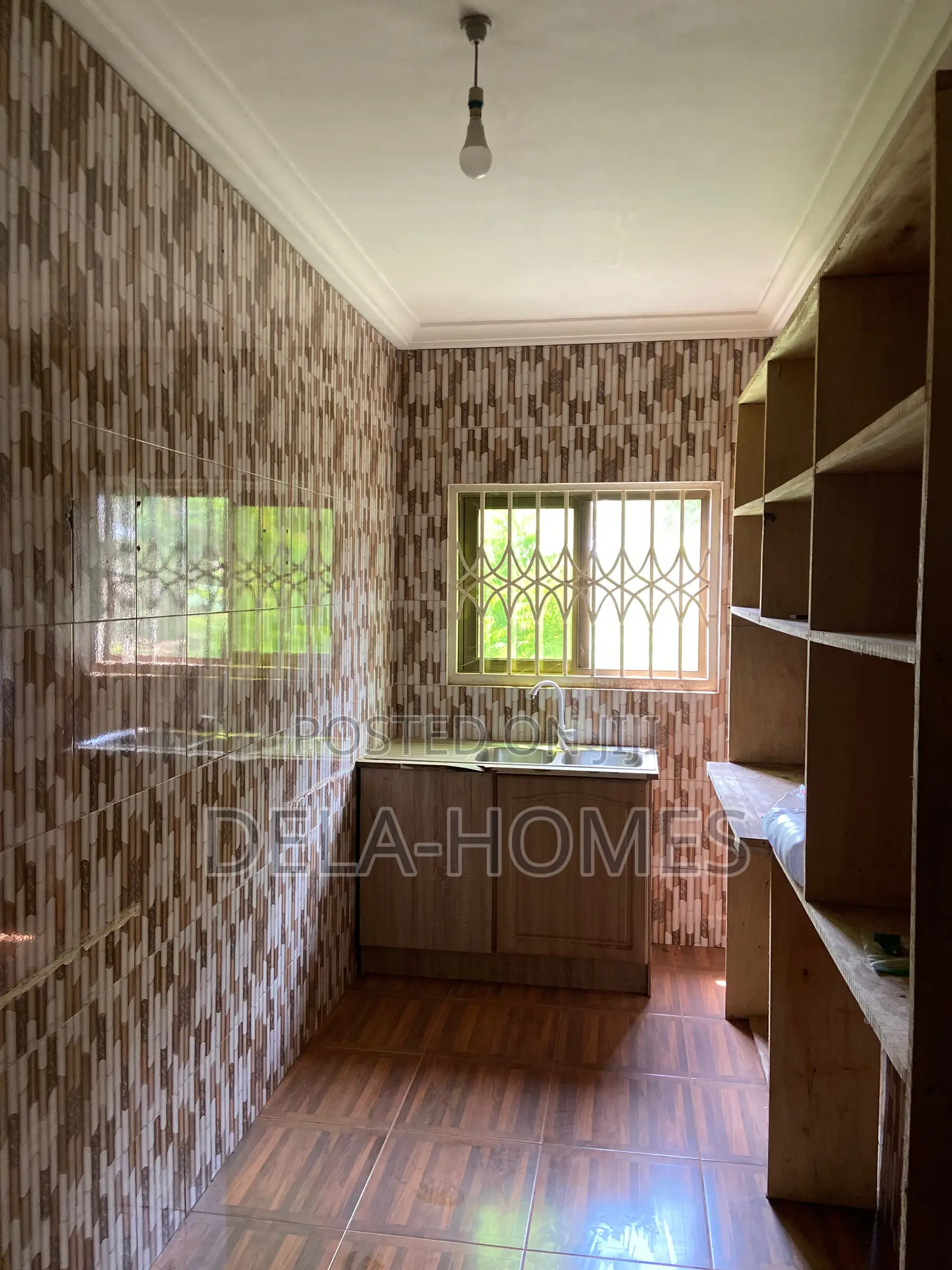 Chamber N Hall Sc for Rent at Adenta Frafraha. in Adenta