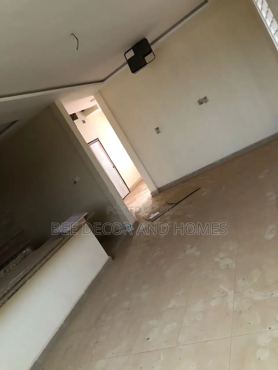 3bdrm Townhouse/Terrace in Bee Decor & Homes, Oyarifa for sale in Oyarifa