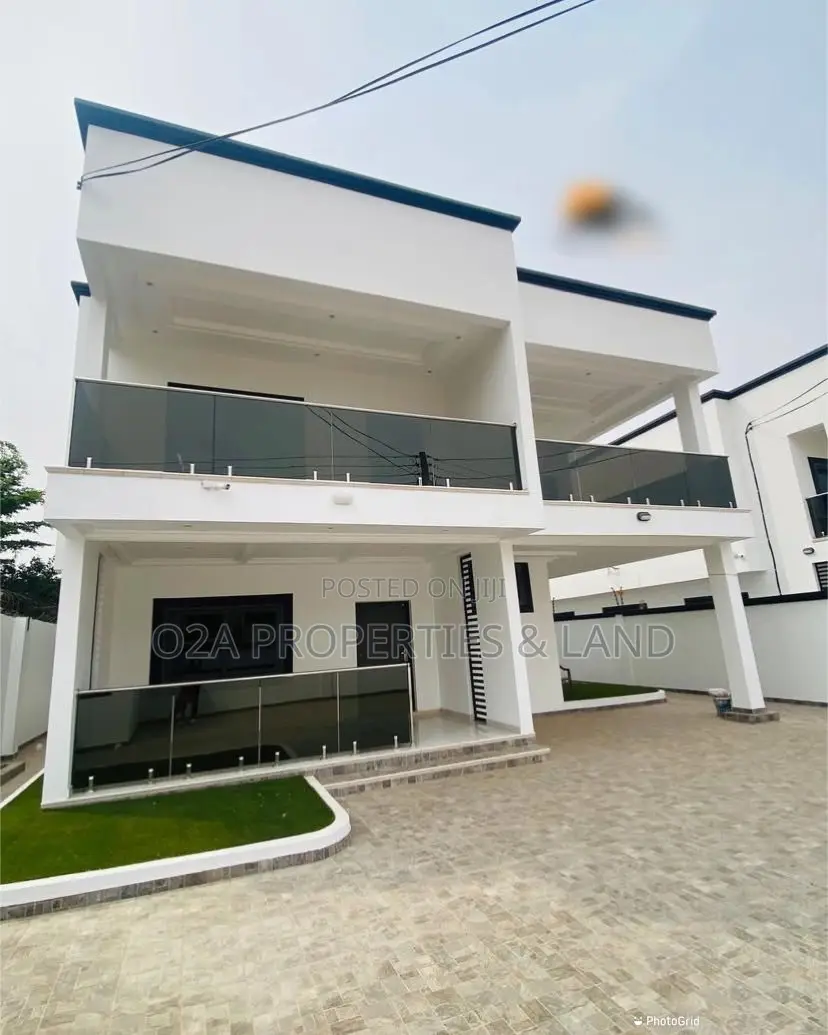 4bdrm House in East Legon, A&C Mall Area for sale in A&C Mall Area