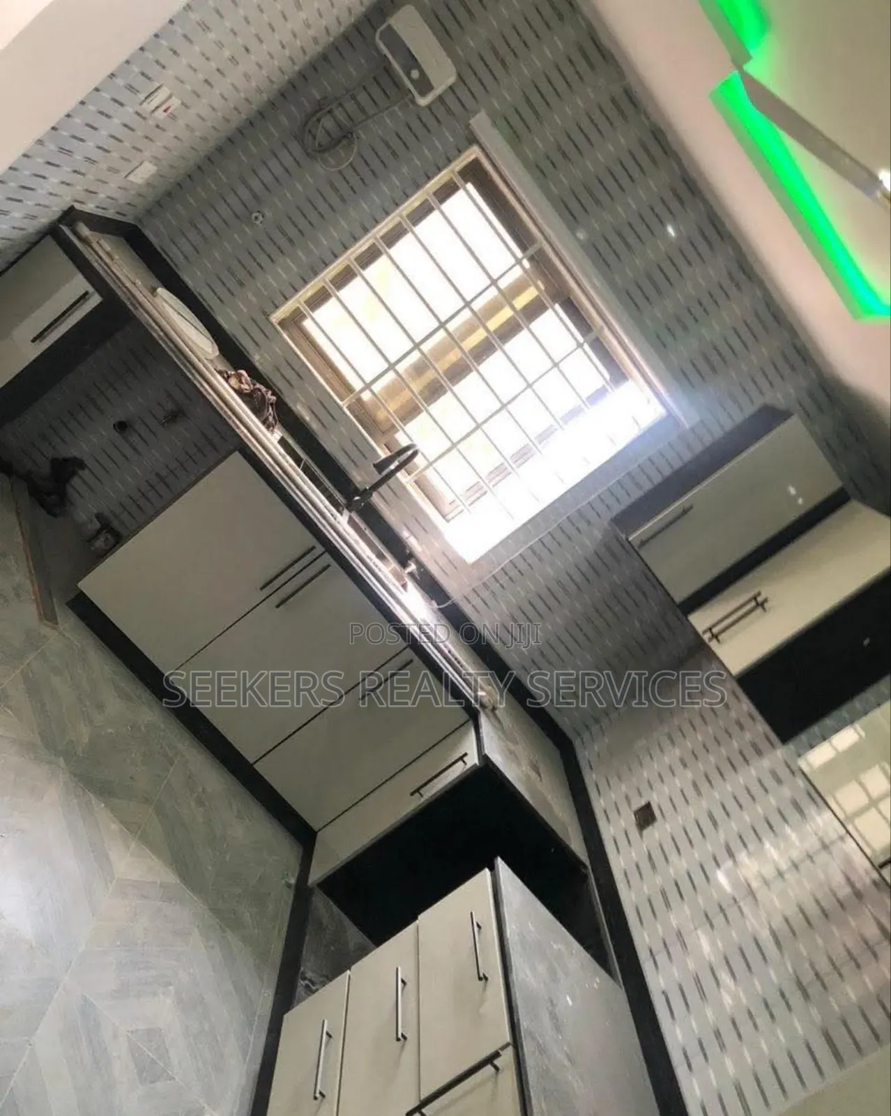 3bdrm Apartment in Seekers Realty, Oyarifa for rent in Oyarifa