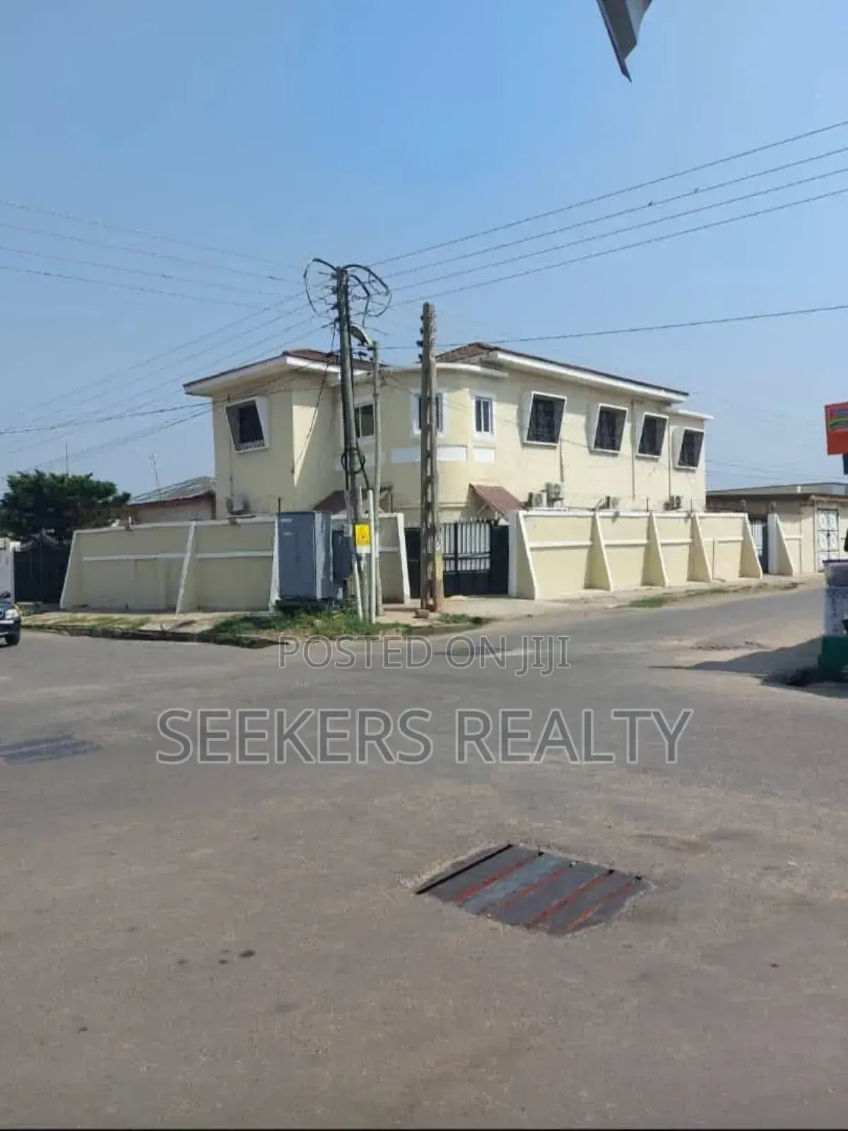 Furnished 3bdrm House in Seekers Realty, Osu for rent in Osu