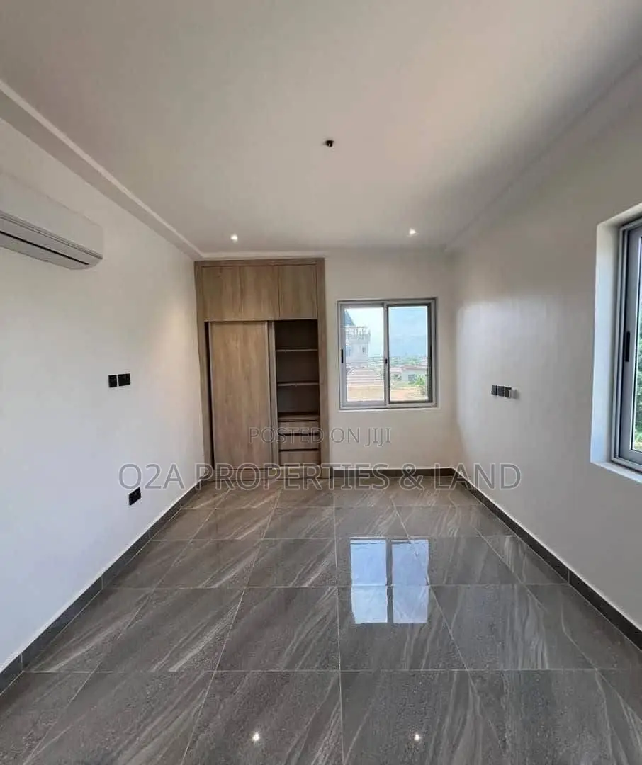 3bdrm House in Adenta, Oyarifa, New Site for sale in New Site