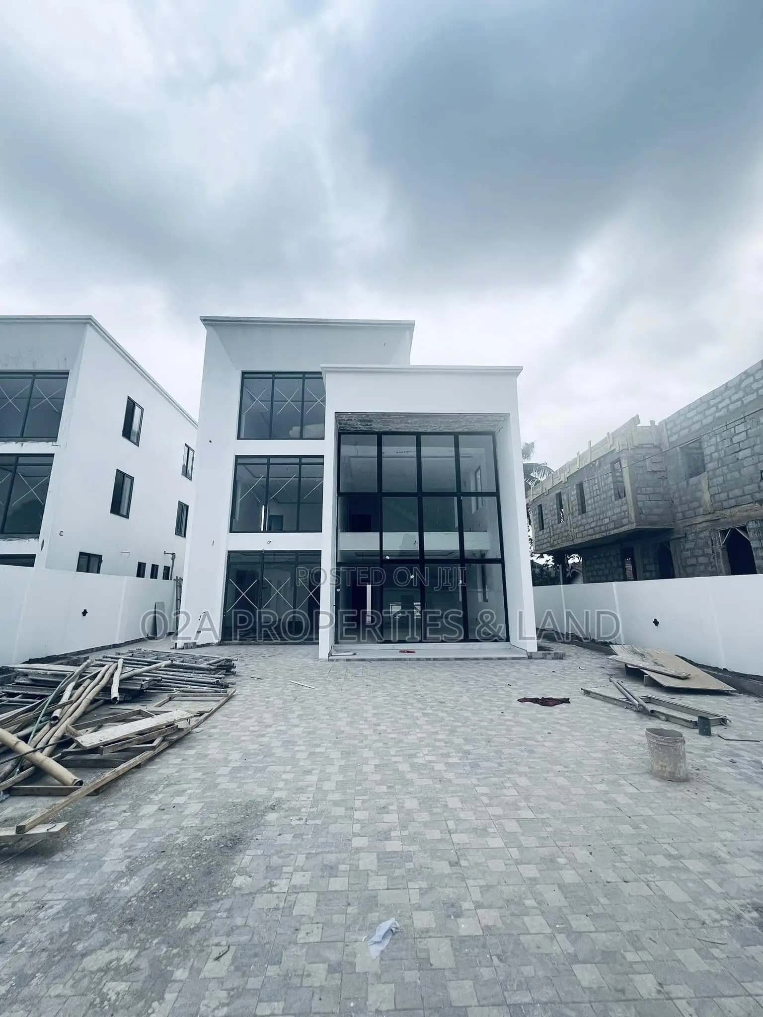 4bdrm House in Adjiringanor, Ability for sale in Ability