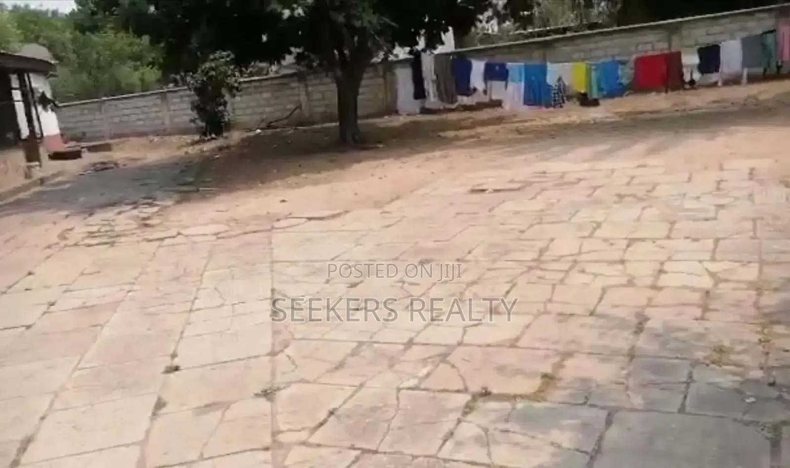 Land With Old Building on It for Sale at Labone in Labone
