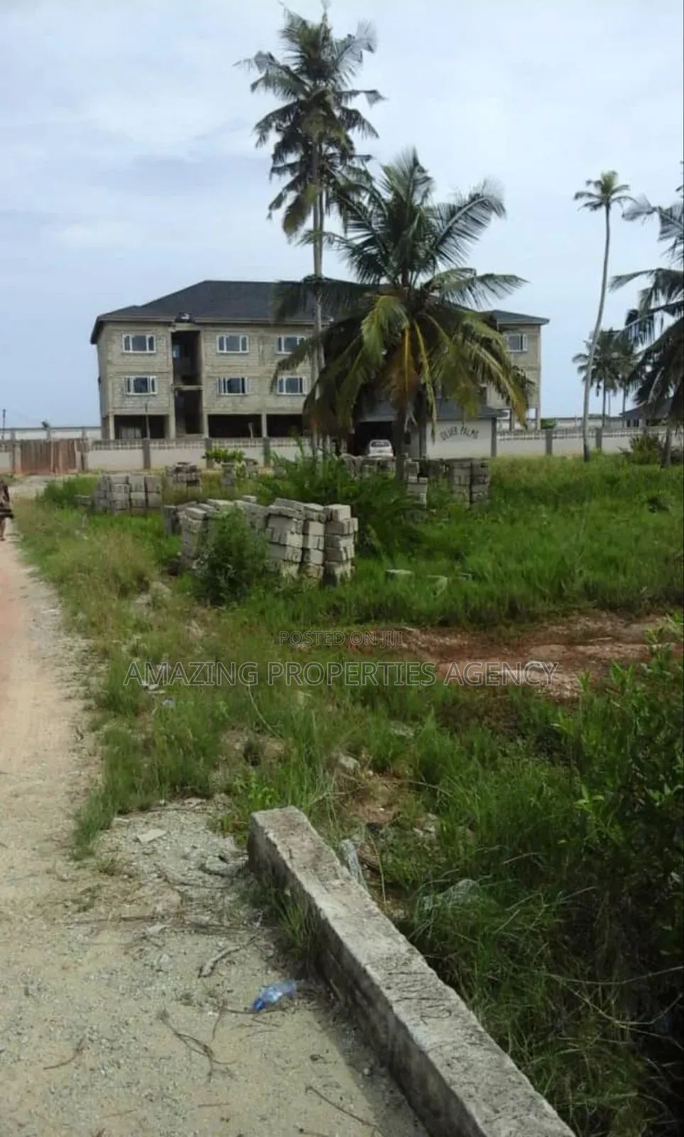 1.07 ACRES of Land for Sale at Ahodwo in Kumasi Metropolitan