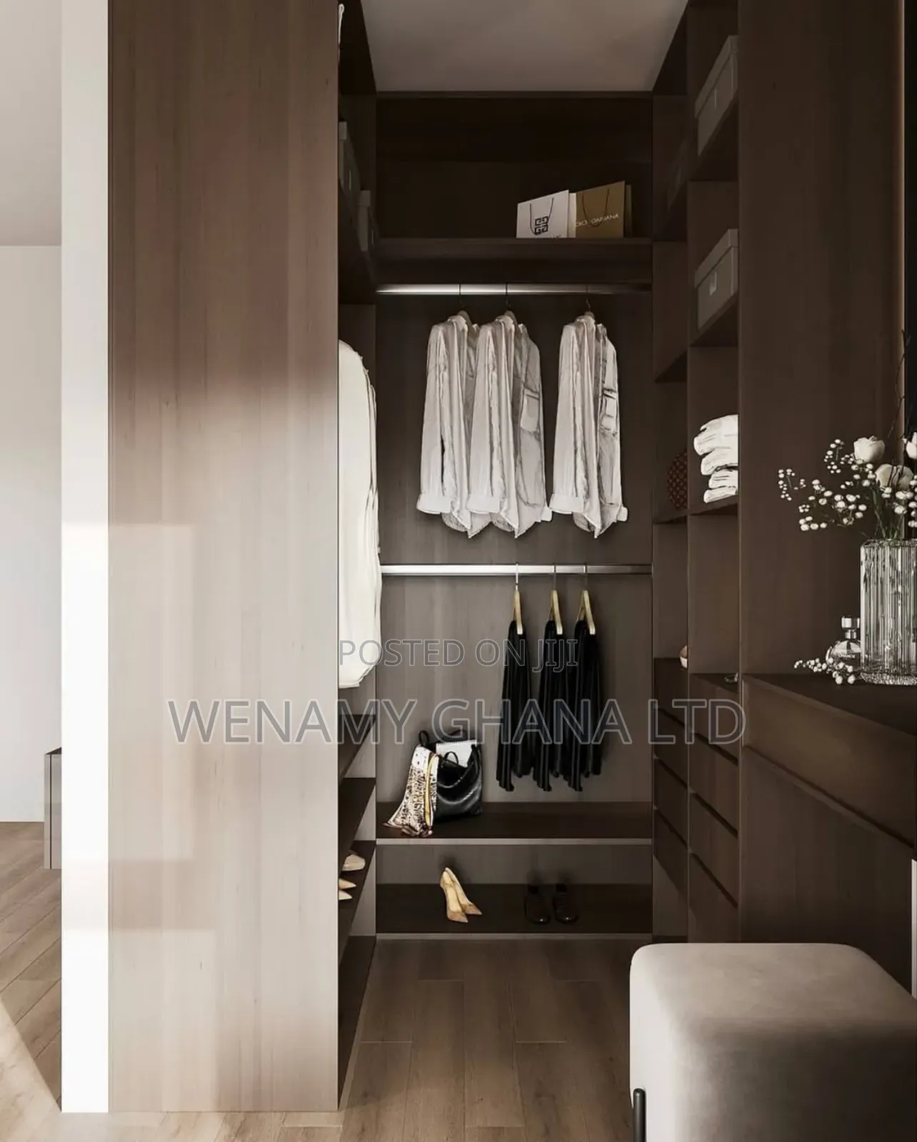 5bdrm House in Accra for sale in Accra Metropolitan