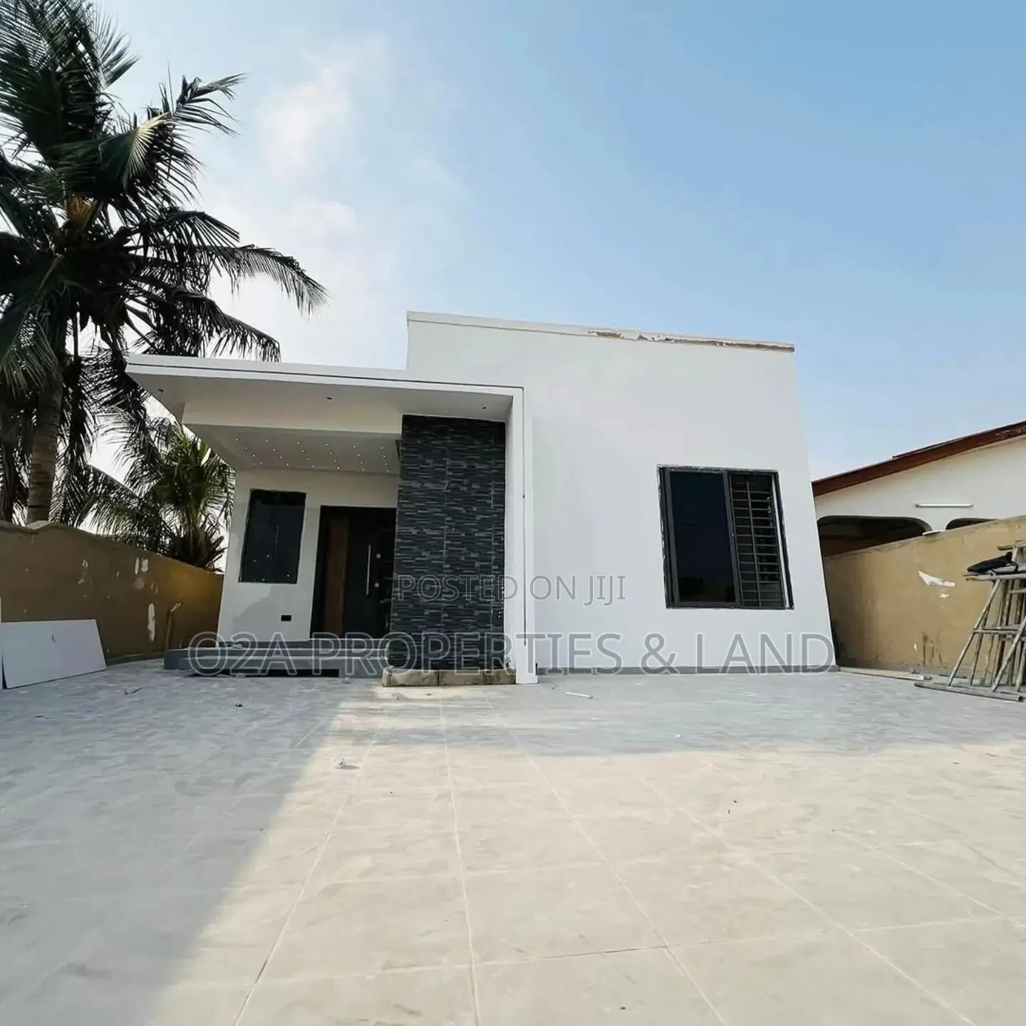 3bdrm House in Ashaley Botwe for sale in Lake Side Estate